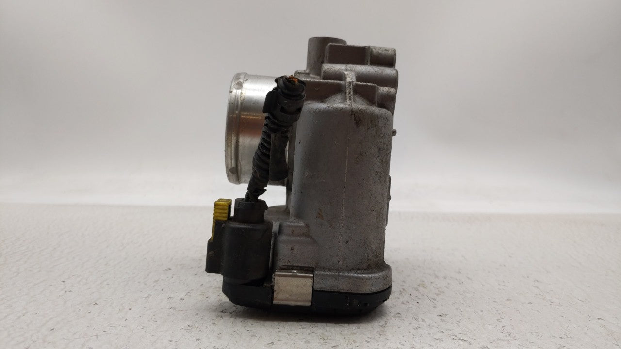 2013-2016 Ford Escape Throttle Body P/N:0 280 750 535 7S7G-9F991-CA Fits Fits 2013 2014 2015 2016 2017 2018 2019 OEM Used Au