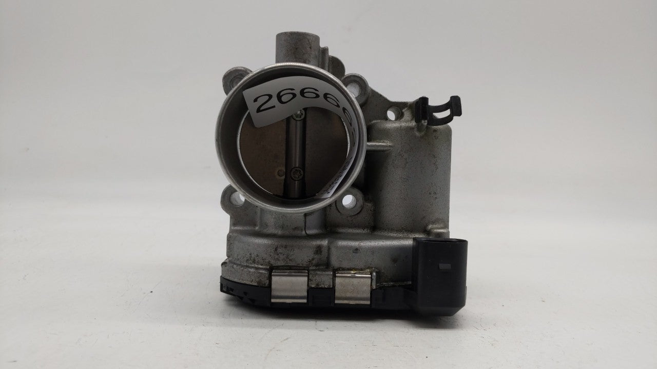 2013-2016 Ford Escape Throttle Body P/N:0 280 750 535 7S7G-9F991-CA Fits Fits 2013 2014 2015 2016 2017 2018 2019 OEM Used Au