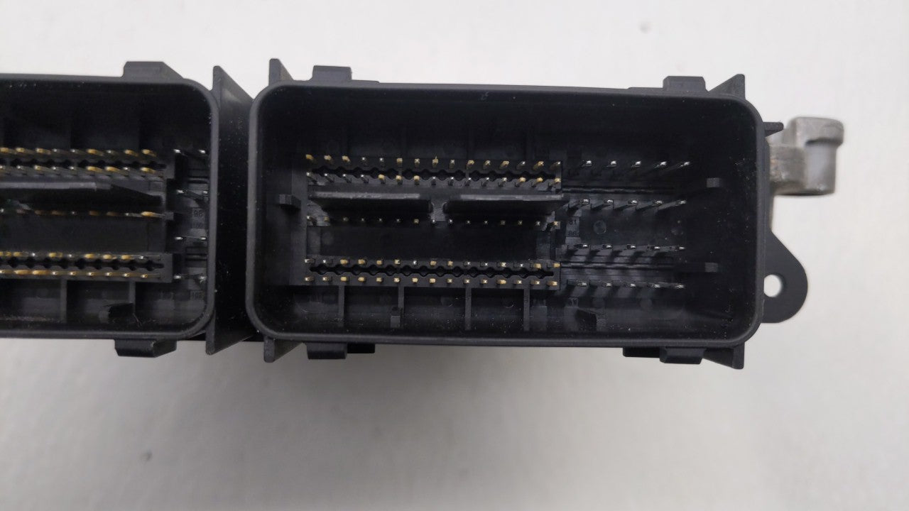 2015-2016 Ford Escape PCM Engine Control Computer ECU ECM PCU OEM P/N:FJ5A-12A650-BA FJ5A-12A560-UC Fits Fits 2015 2016 OEM 