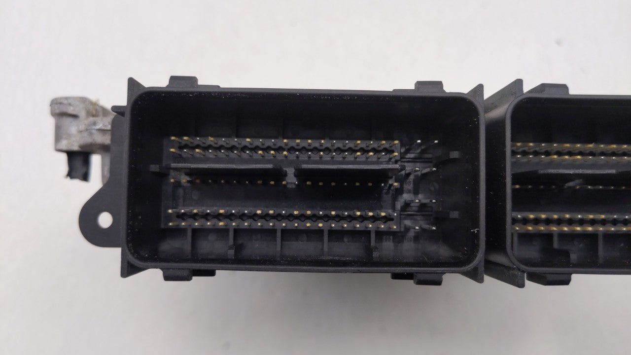2015-2016 Ford Escape PCM Engine Control Computer ECU ECM PCU OEM P/N:FJ5A-12A650-BA FJ5A-12A560-UC Fits Fits 2015 2016 OEM 
