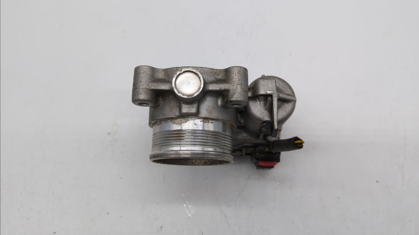 2017-2019 Ford Escape Throttle Body P/N:DS7E-9F991-BB Fits Fits 2014 2015 2016 2017 2018 2019 OEM Used Auto Parts - Oemuseda