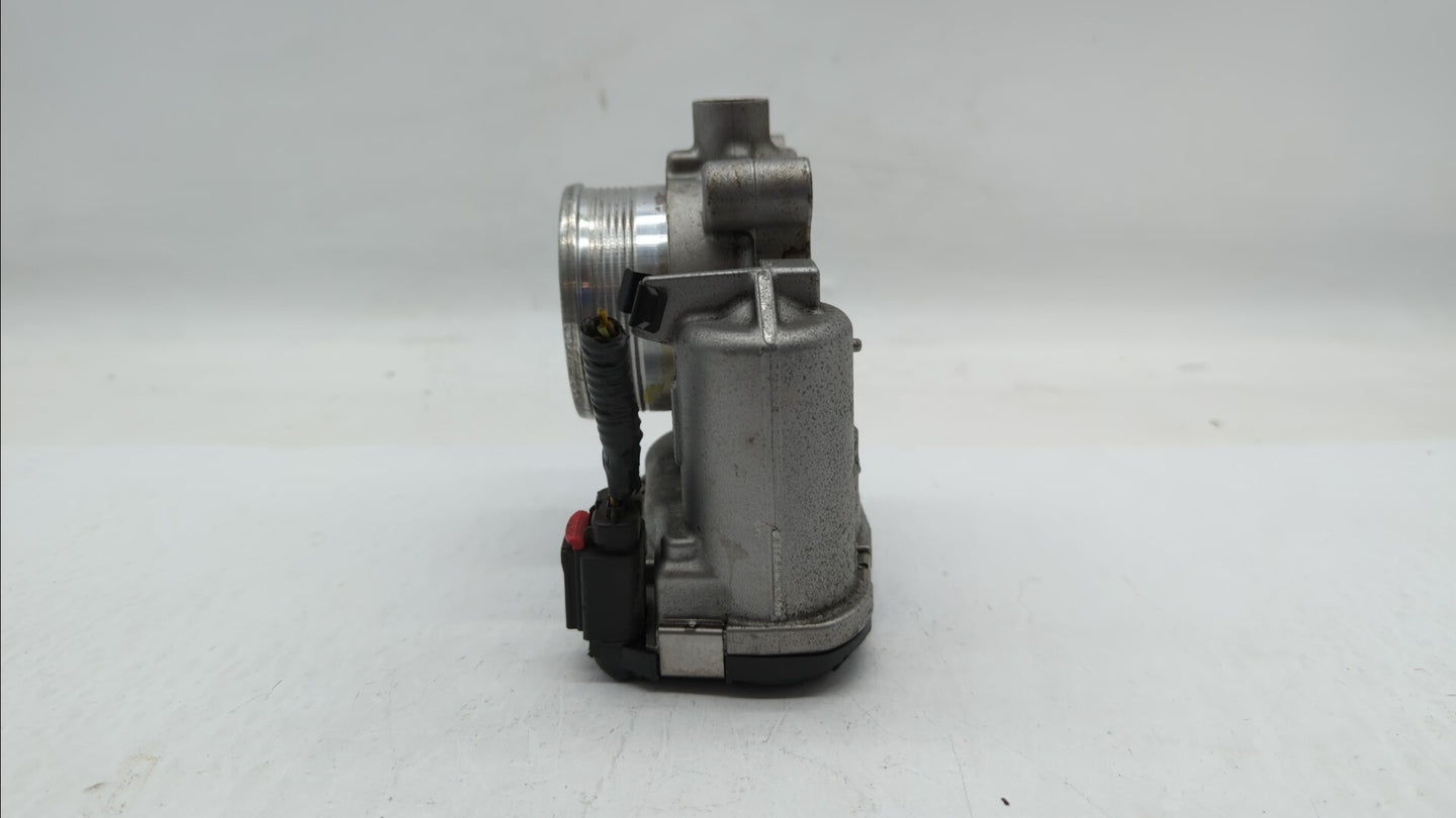 2017-2019 Ford Escape Throttle Body P/N:DS7E-9F991-BB Fits Fits 2014 2015 2016 2017 2018 2019 OEM Used Auto Parts - Oemuseda
