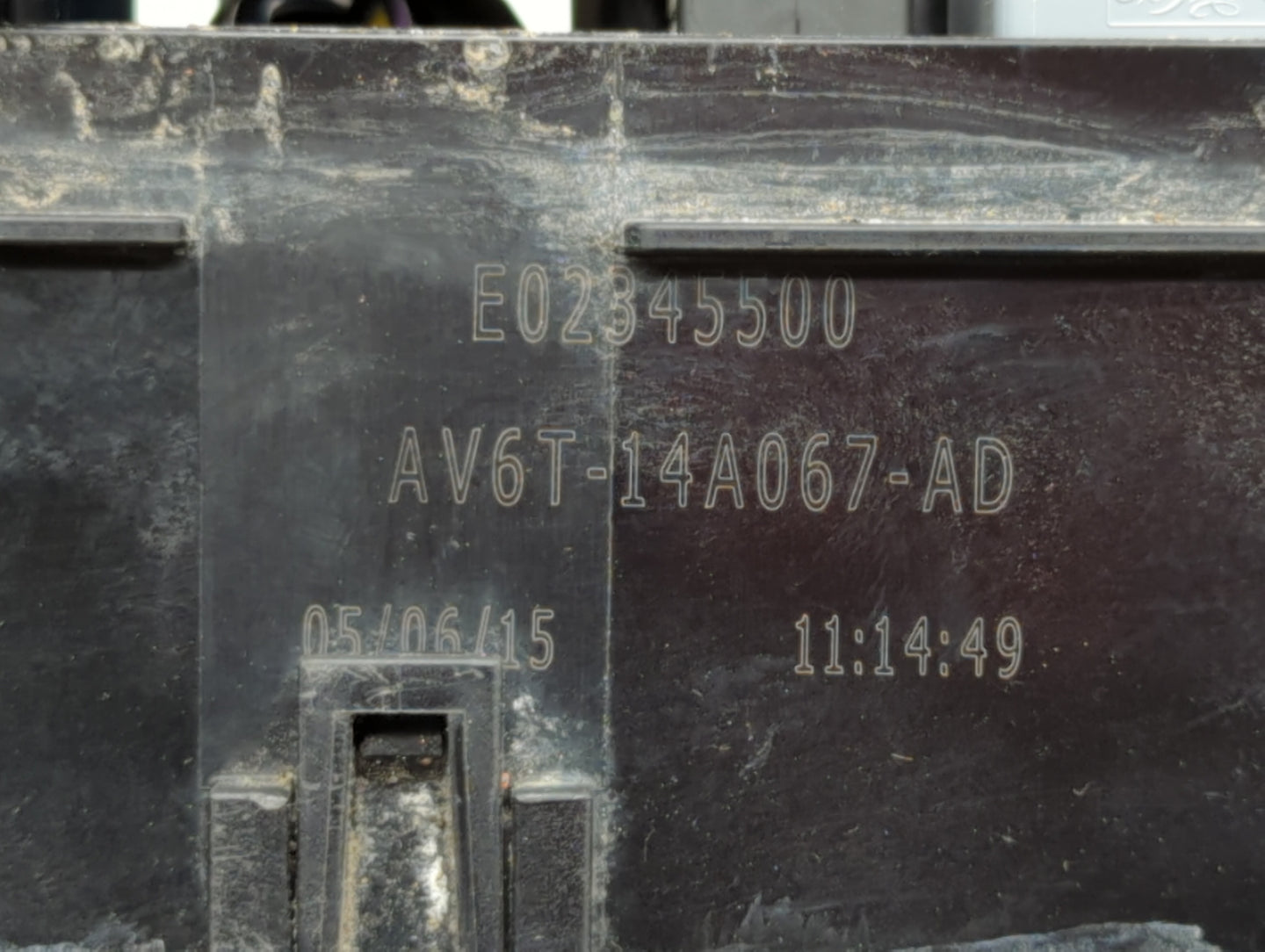 2013-2016 Ford Escape Fusebox Fuse Box Panel Relay Module P/N:AV6T-14A142-AB AV6T-14A067-AD Fits Fits 2013 2014 2015 2016 OE