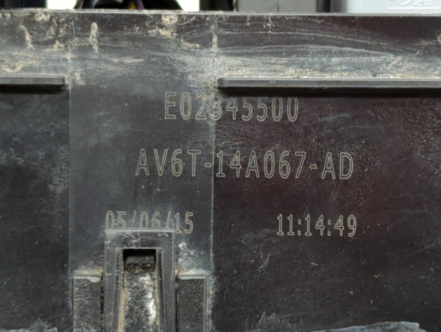 2013-2016 Ford Escape Fusebox Fuse Box Panel Relay Module P/N:AV6T-14A142-AB AV6T-14A067-AD Fits Fits 2013 2014 2015 2016 OE