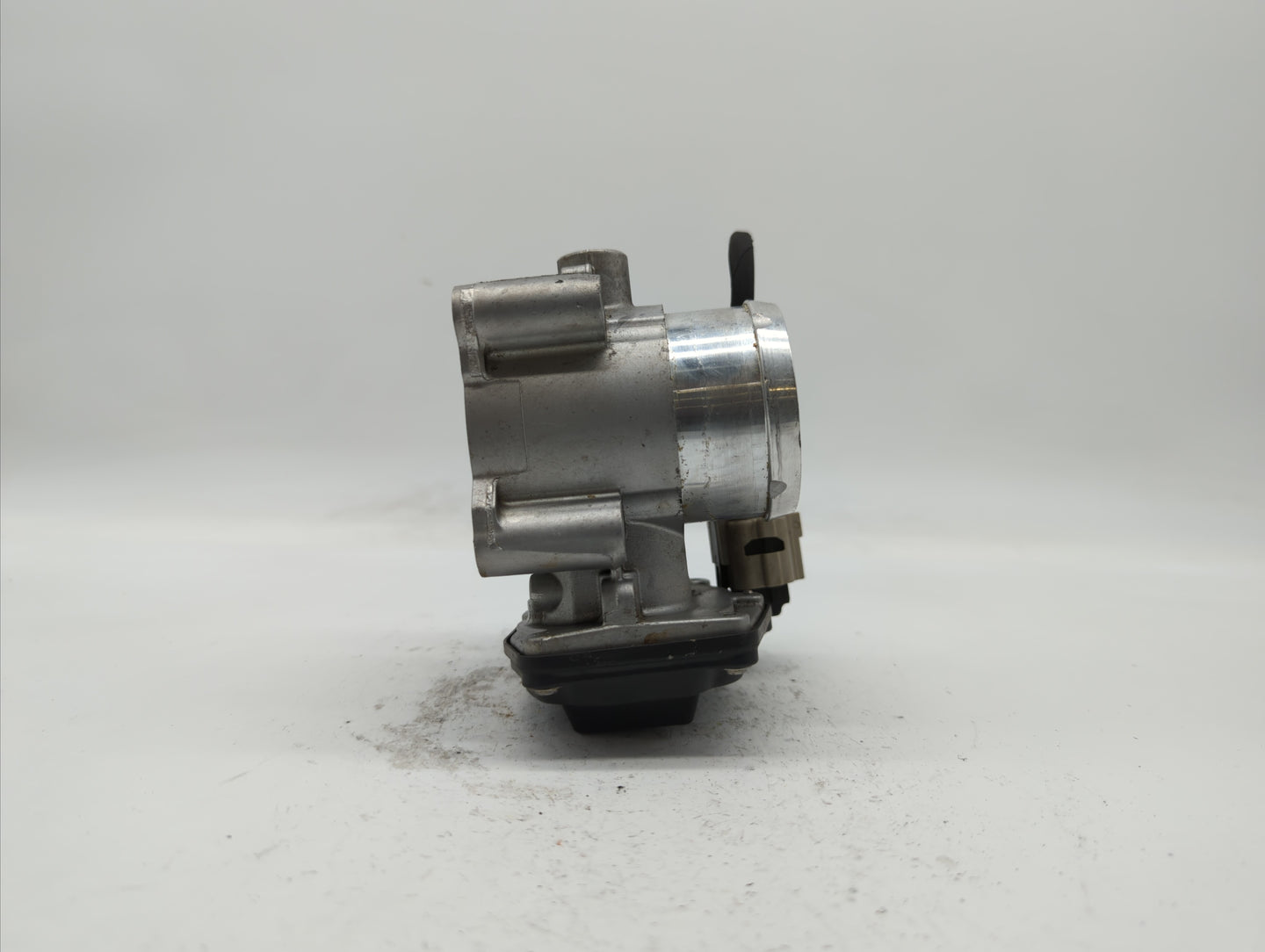 2017-2019 Ford Escape Throttle Body P/N:DS7G-9F991-BB DS7G-9E991-BB, DS7G-9F991-CA Fits Fits 2014 2015 2016 2017 2018 2019 O