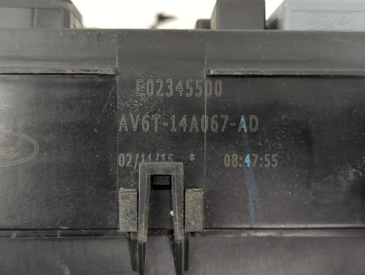 2013-2016 Ford Escape Fusebox Fuse Box Panel Relay Module P/N:AV6T-14A067-AD AV6T-14A142-AB Fits Fits 2013 2014 2015 2016 OE