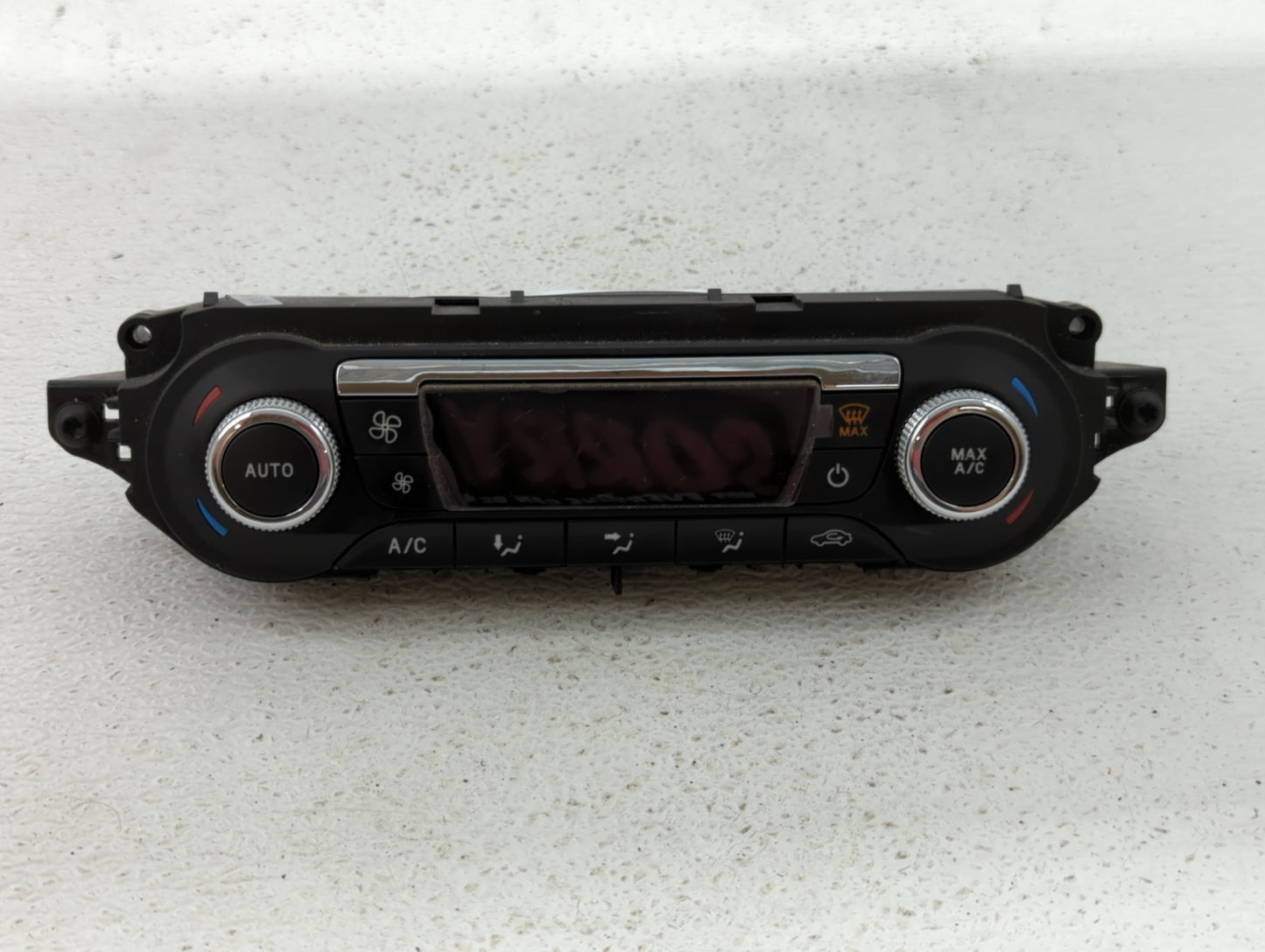 2015-2016 Ford Escape Climate Control Module Temperature AC/Heater Replacement P/N:CJ5T-18C612-BE CJ5T-18C612-BC Fits OEM Us