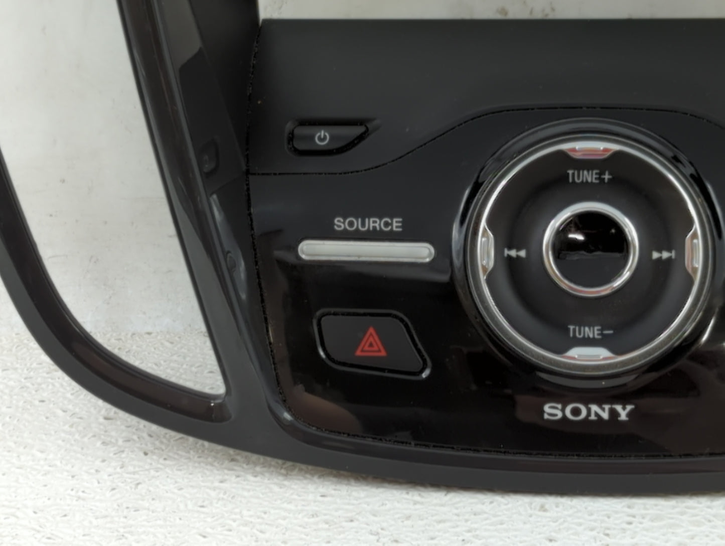 2016 Ford Escape Radio AM FM Cd Player Receiver Replacement P/N:HS7T-18E243-KD Fits OEM Used Auto Parts - Oemusedautoparts1.