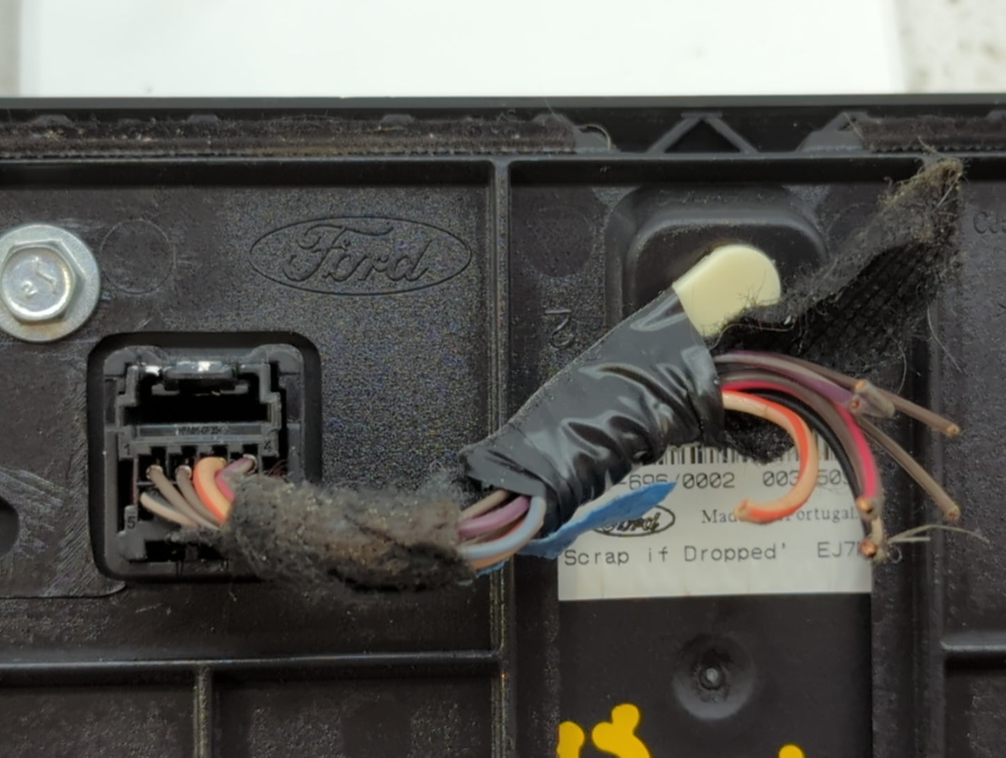 2013-2016 Ford Escape Radio Control Panel - Oemusedautoparts1.com
