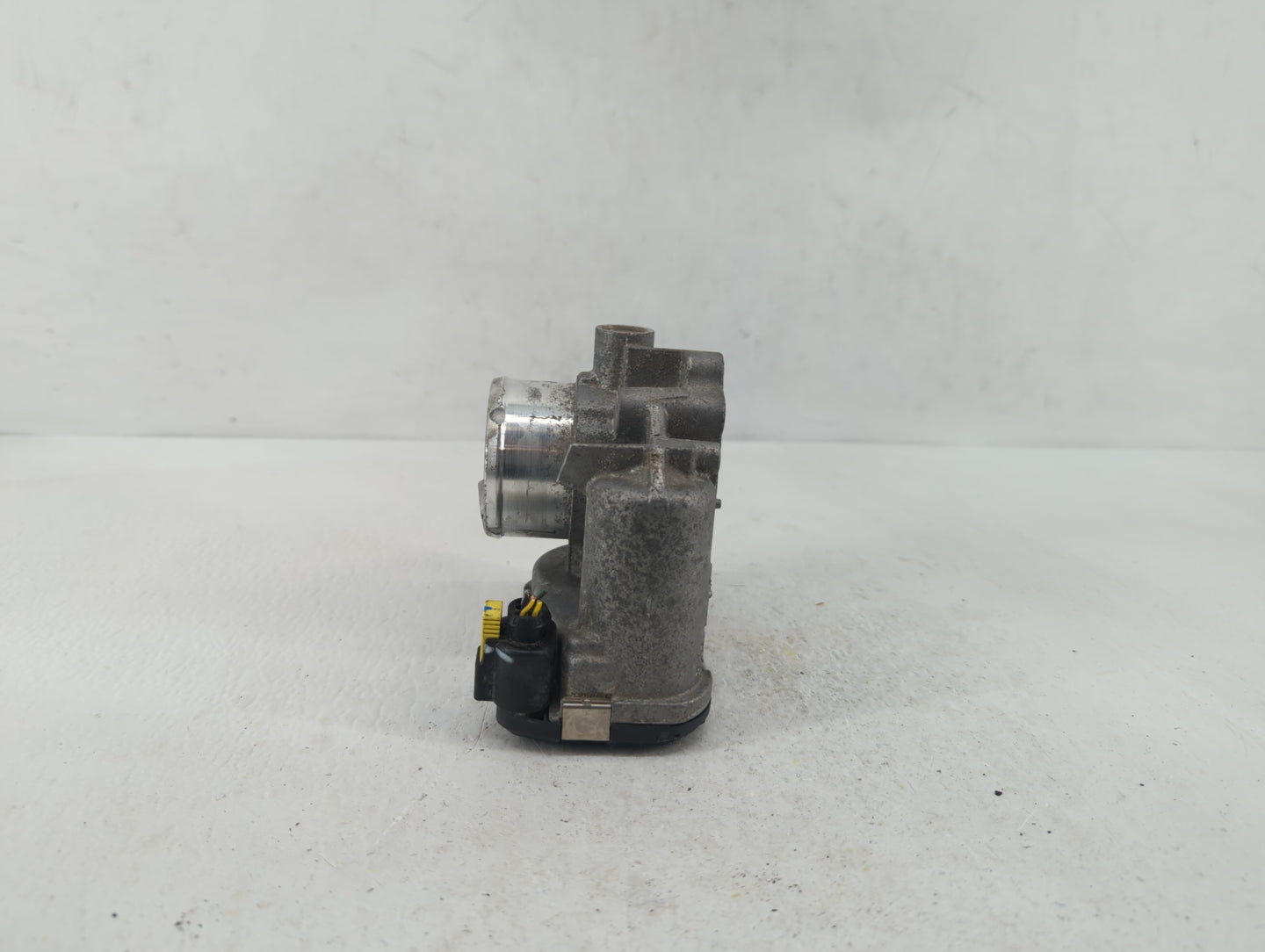 2013-2016 Ford Escape Throttle Body P/N:0 280 750 535 7S7G-9F991-CA Fits Fits 2013 2014 2015 2016 2017 2018 2019 OEM Used Au