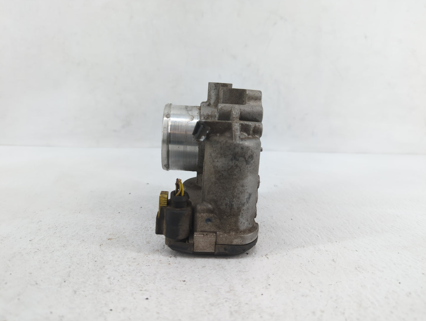 2013-2016 Ford Escape Throttle Body P/N:0 280 750 535 7S7G-9F991-CA Fits Fits 2013 2014 2015 2016 2017 2018 2019 OEM Used Au