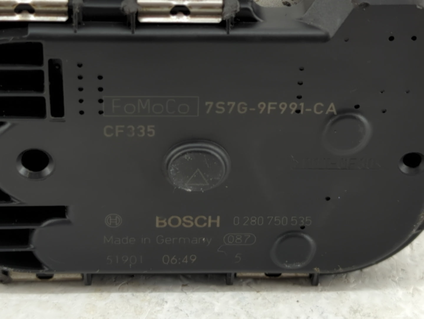 2013-2016 Ford Escape Throttle Body P/N:0 280 750 535 7S7G-9F991-CA Fits Fits 2013 2014 2015 2016 2017 2018 2019 OEM Used Au