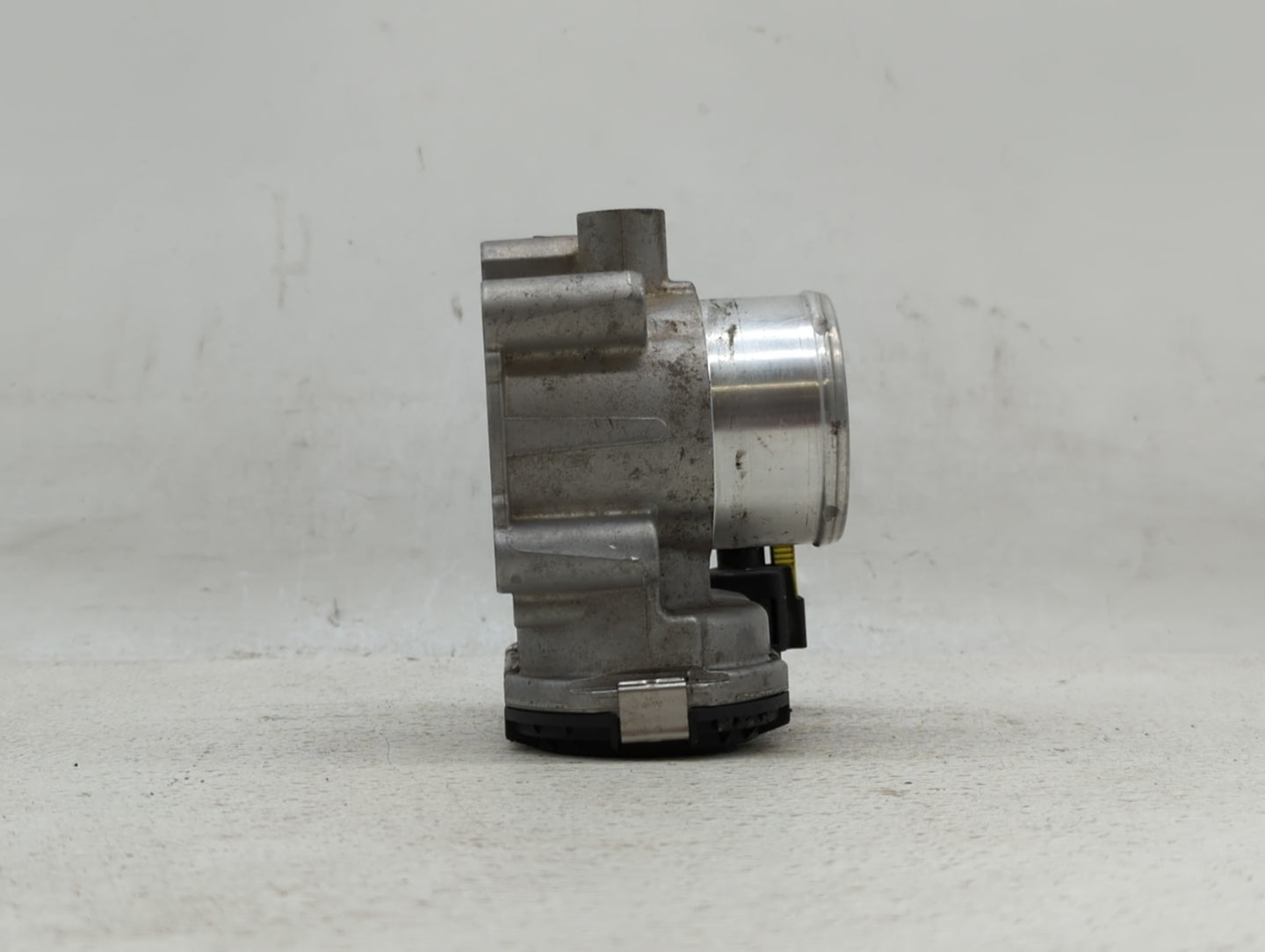 2013-2016 Ford Escape Throttle Body P/N:0 280 750 535 7S7G-9F991-CA Fits Fits 2013 2014 2015 2016 2017 2018 2019 OEM Used Au