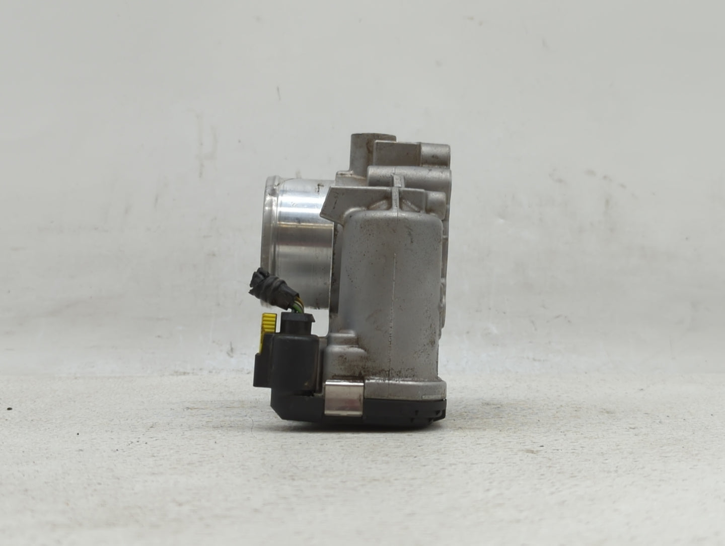 2013-2016 Ford Escape Throttle Body P/N:0 280 750 535 7S7G-9F991-CA Fits Fits 2013 2014 2015 2016 2017 2018 2019 OEM Used Au