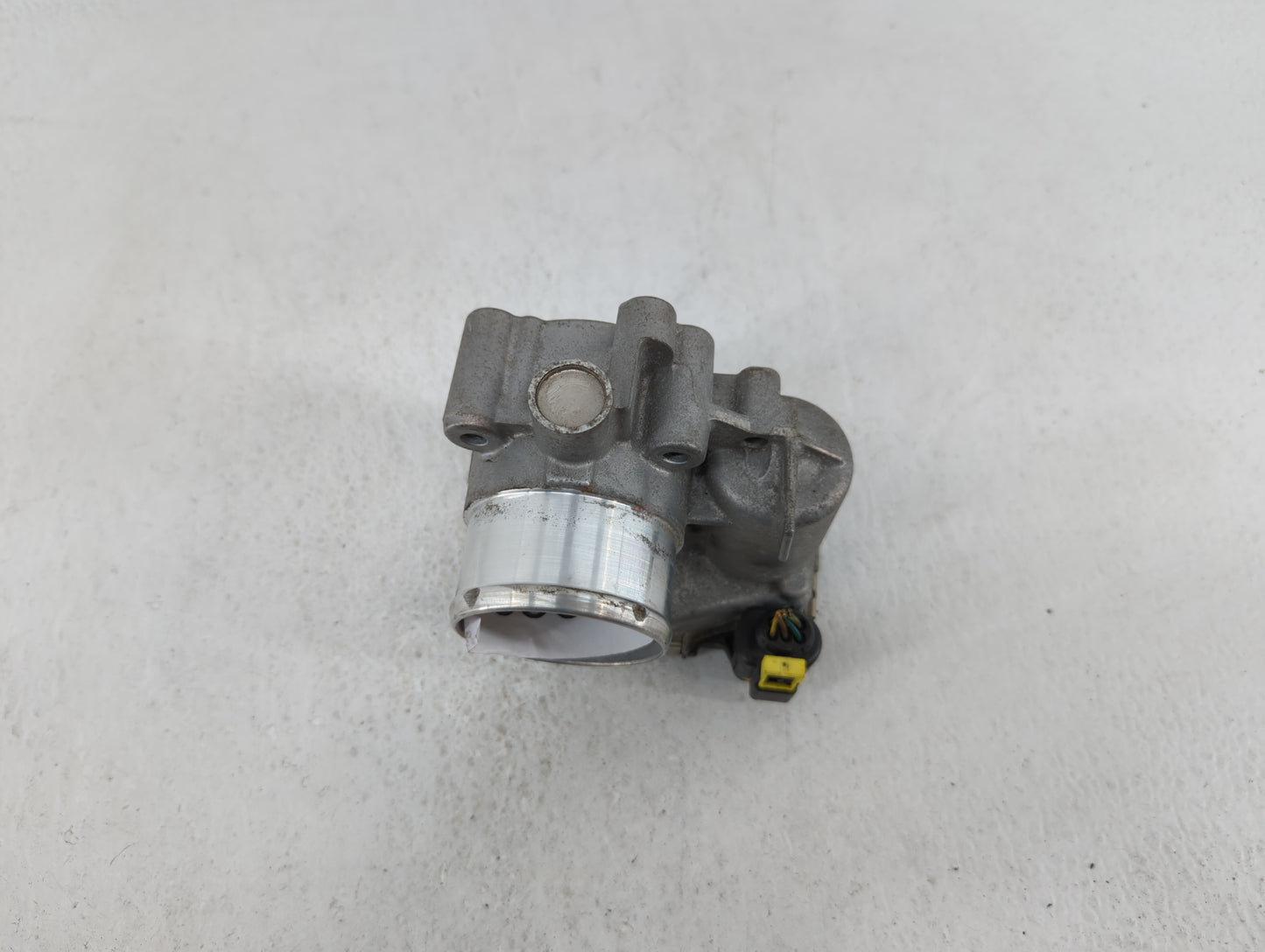 2013-2016 Ford Escape Throttle Body P/N:7S7G-9F991-CA Fits Fits 2013 2014 2015 2016 2017 2018 2019 OEM Used Auto Parts - Oem