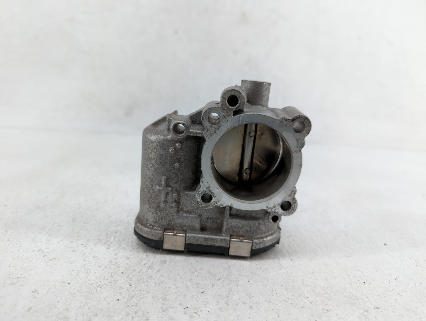 2013-2016 Ford Escape Throttle Body P/N:7S7G-9F991-CA Fits Fits 2013 2014 2015 2016 2017 2018 2019 OEM Used Auto Parts - Oem