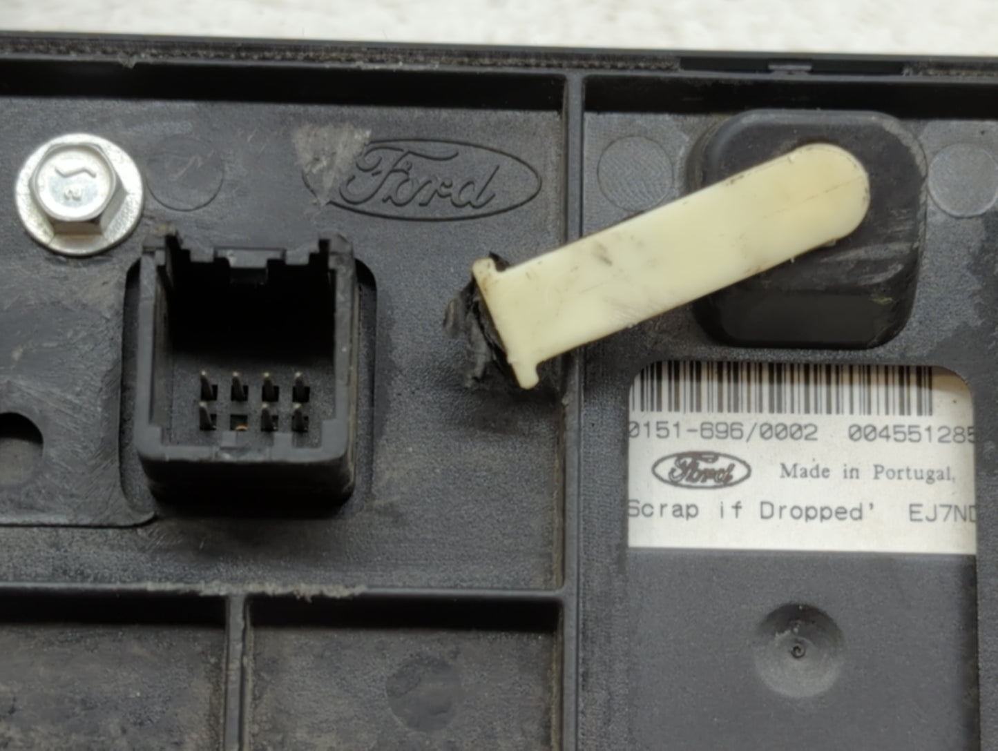 2013-2016 Ford Escape Radio Control Panel - Oemusedautoparts1.com