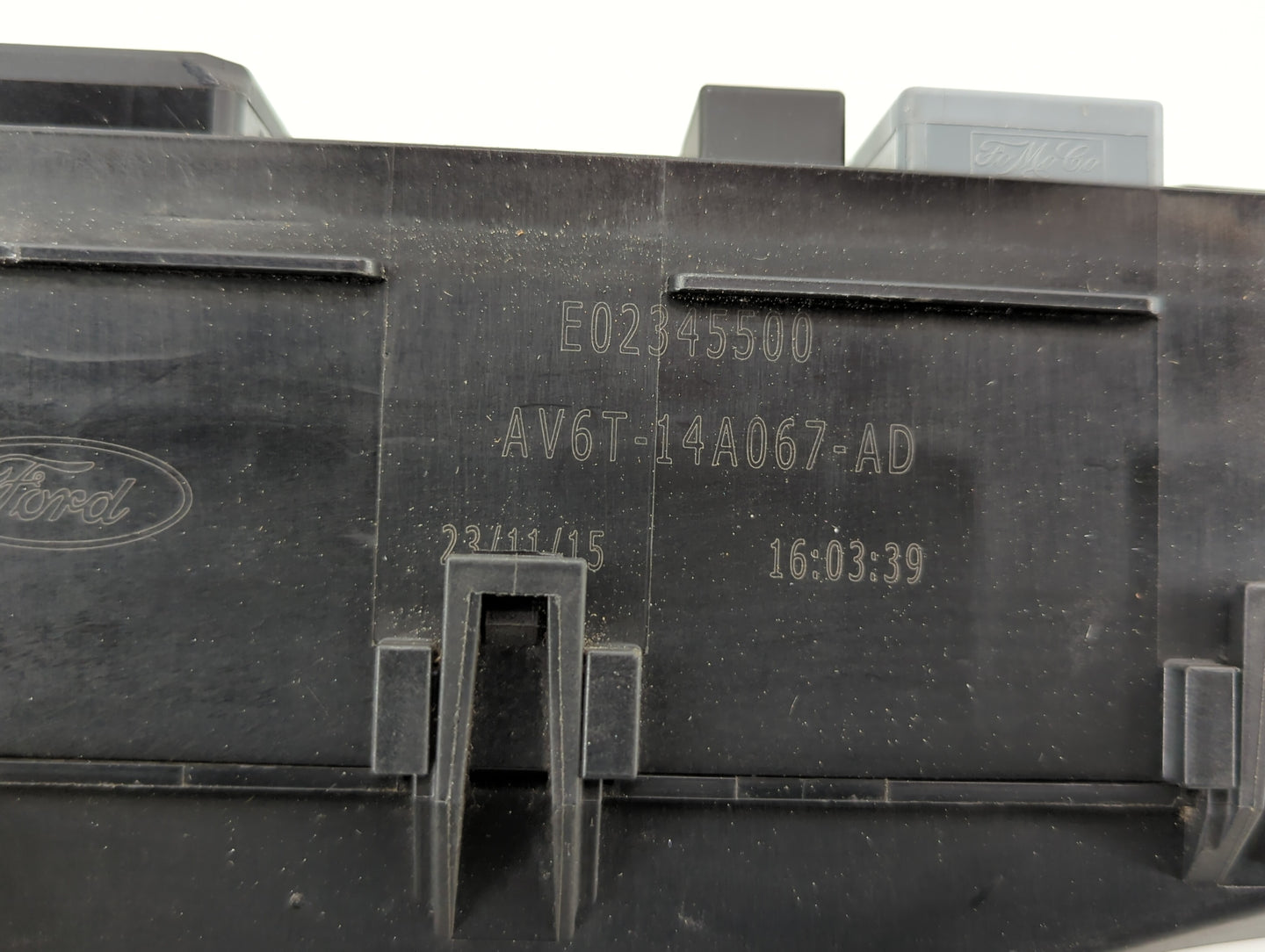 2013-2016 Ford Escape Fusebox Fuse Box Panel Relay Module P/N:AV6T-14A142-AB AV6T-14A067-AD Fits Fits 2013 2014 2015 2016 OE