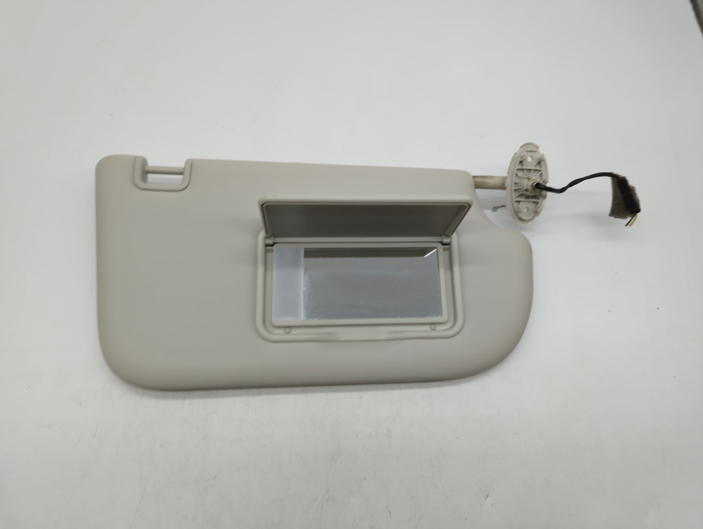 2013-2019 Ford Escape Sun Visor Shade Replacement Passenger Right Mirror Fits Fits 2013 2014 2015 2016 2017 2018 2019 OEM Us