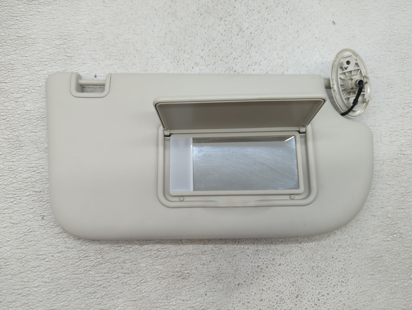 2013-2019 Ford Escape Sun Visor Shade Replacement Passenger Right Mirror Fits Fits 2013 2014 2015 2016 2017 2018 2019 OEM Us
