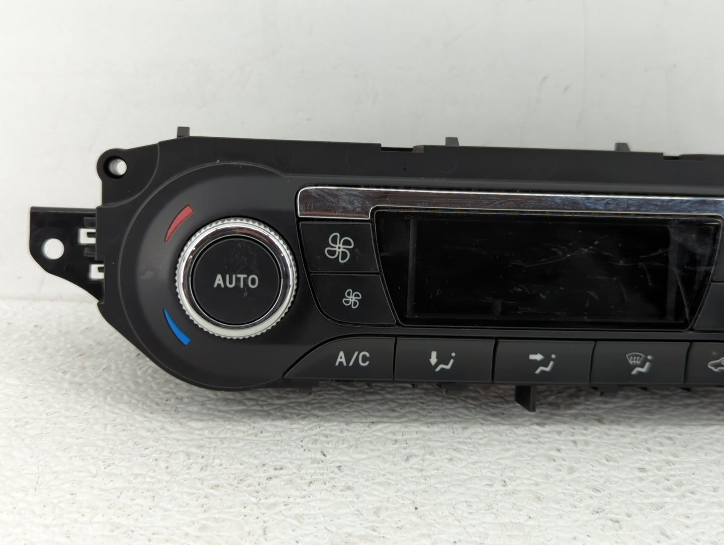 2015-2016 Ford Escape Climate Control Module Temperature AC/Heater Replacement P/N:CJ5T-18C612-BE CJ5T-18C612-BC Fits OEM Us