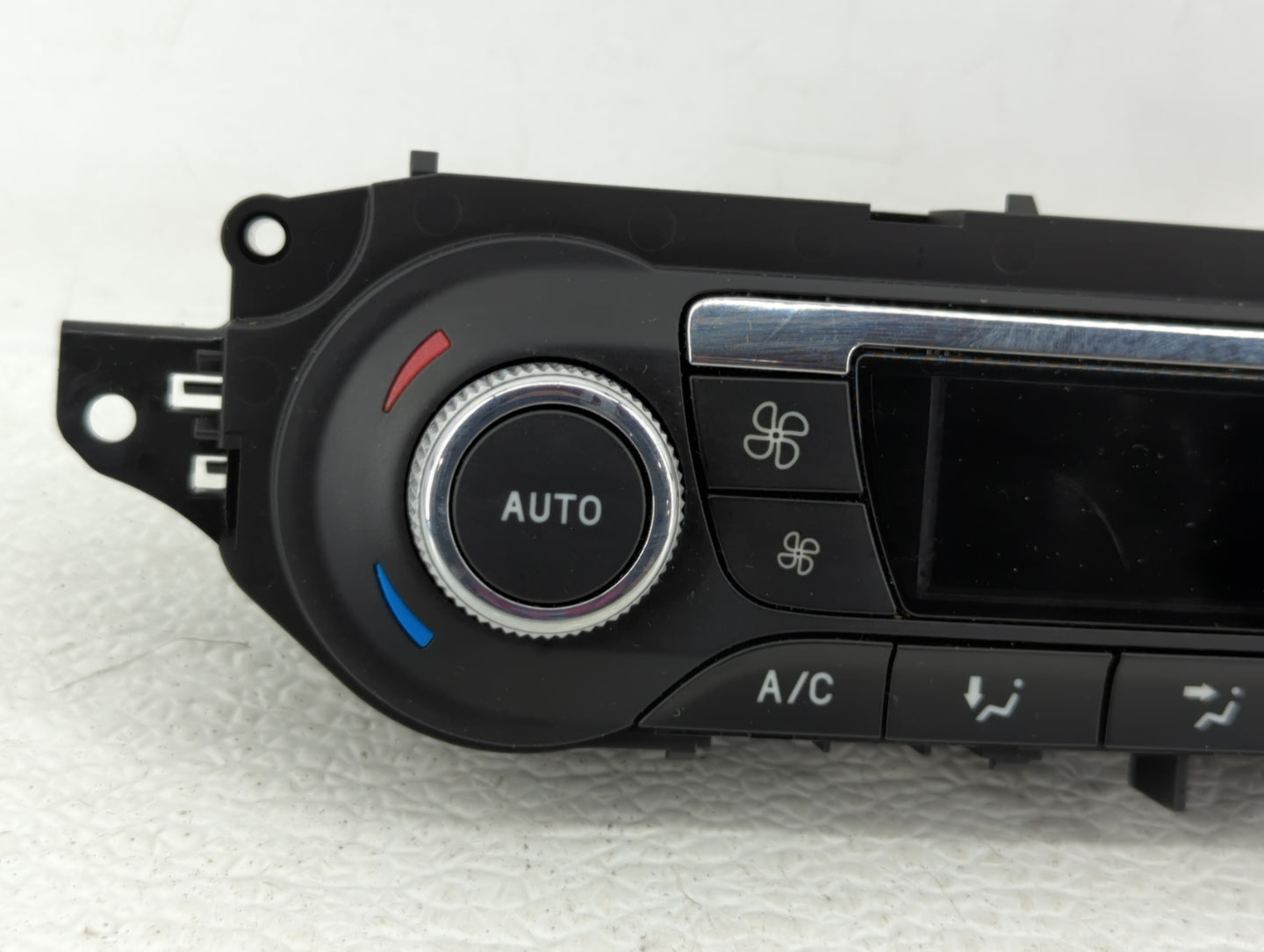 2015-2016 Ford Escape Climate Control Module Temperature AC/Heater Replacement P/N:CJ5T-18C612-BE CJ5T-18C612-BC Fits OEM Us