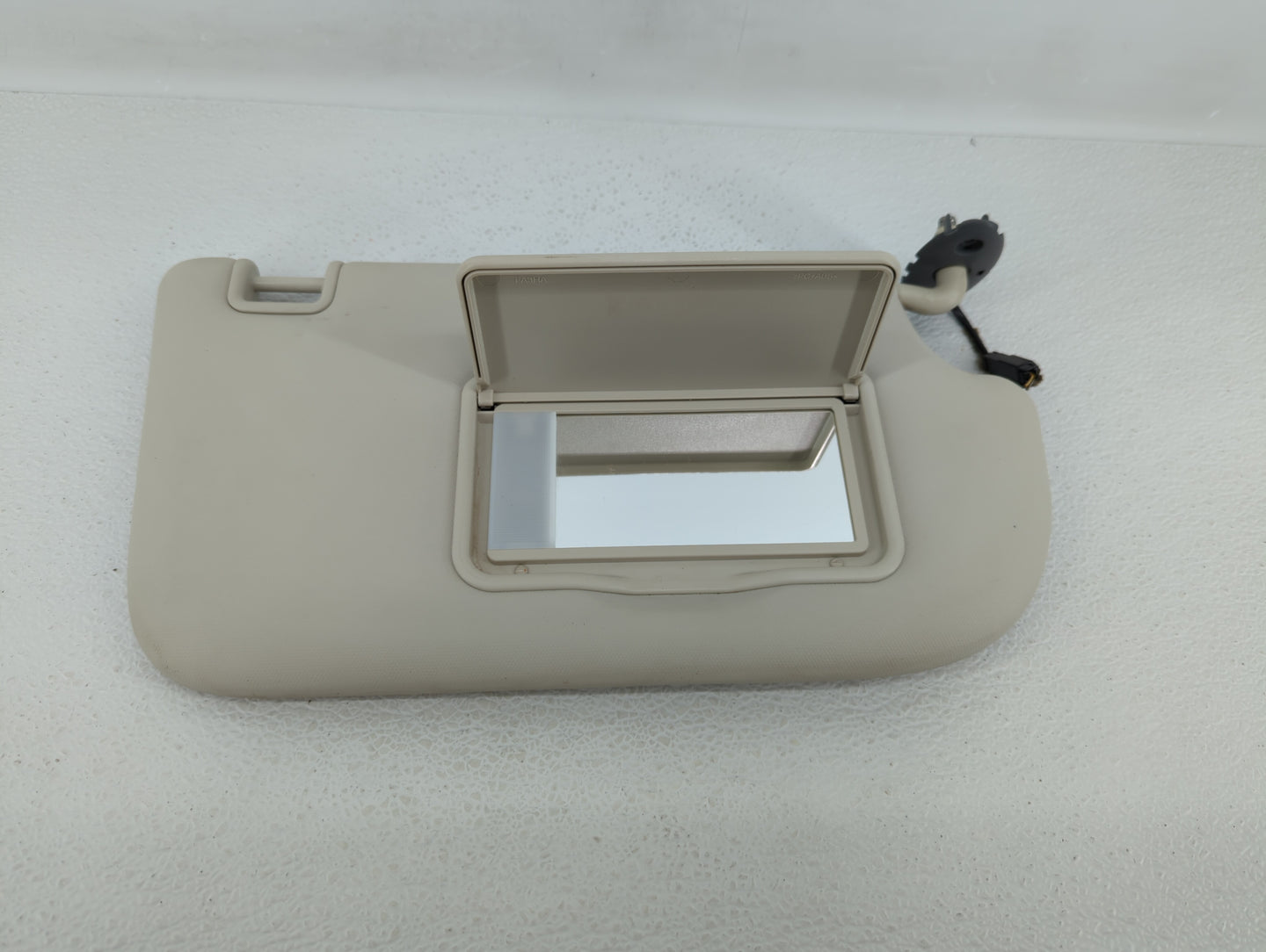 2013-2019 Ford Escape Sun Visor Shade Replacement Passenger Right Mirror Fits Fits 2013 2014 2015 2016 2017 2018 2019 OEM Us
