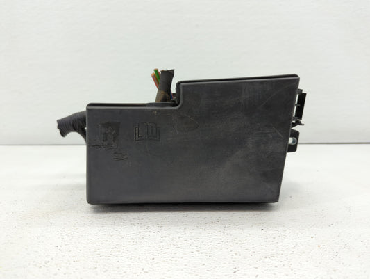 2013-2016 Ford Escape Fusebox Fuse Box Panel Relay Module P/N:AV6T-14A142-AB AV6T-14A067-AD Fits Fits 2013 2014 2015 2016 OE