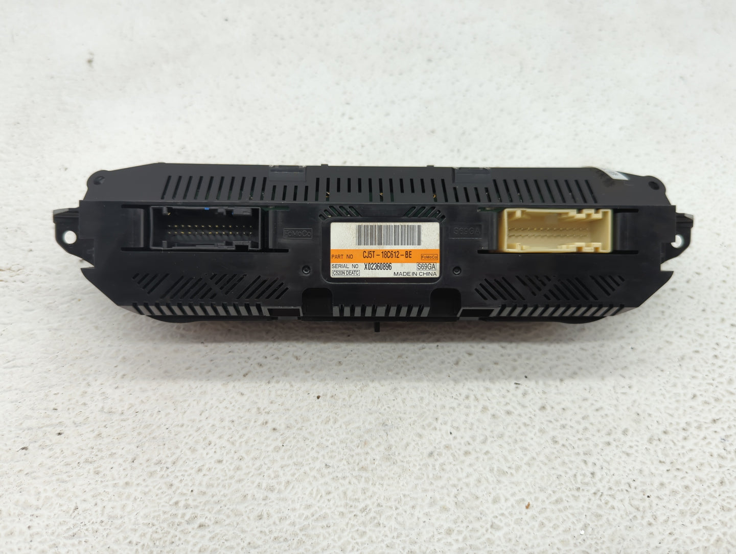 2015-2016 Ford Escape Climate Control Module Temperature AC/Heater Replacement P/N:CJ5T-18C612-BE CJ5T-18C612-BC Fits OEM Us