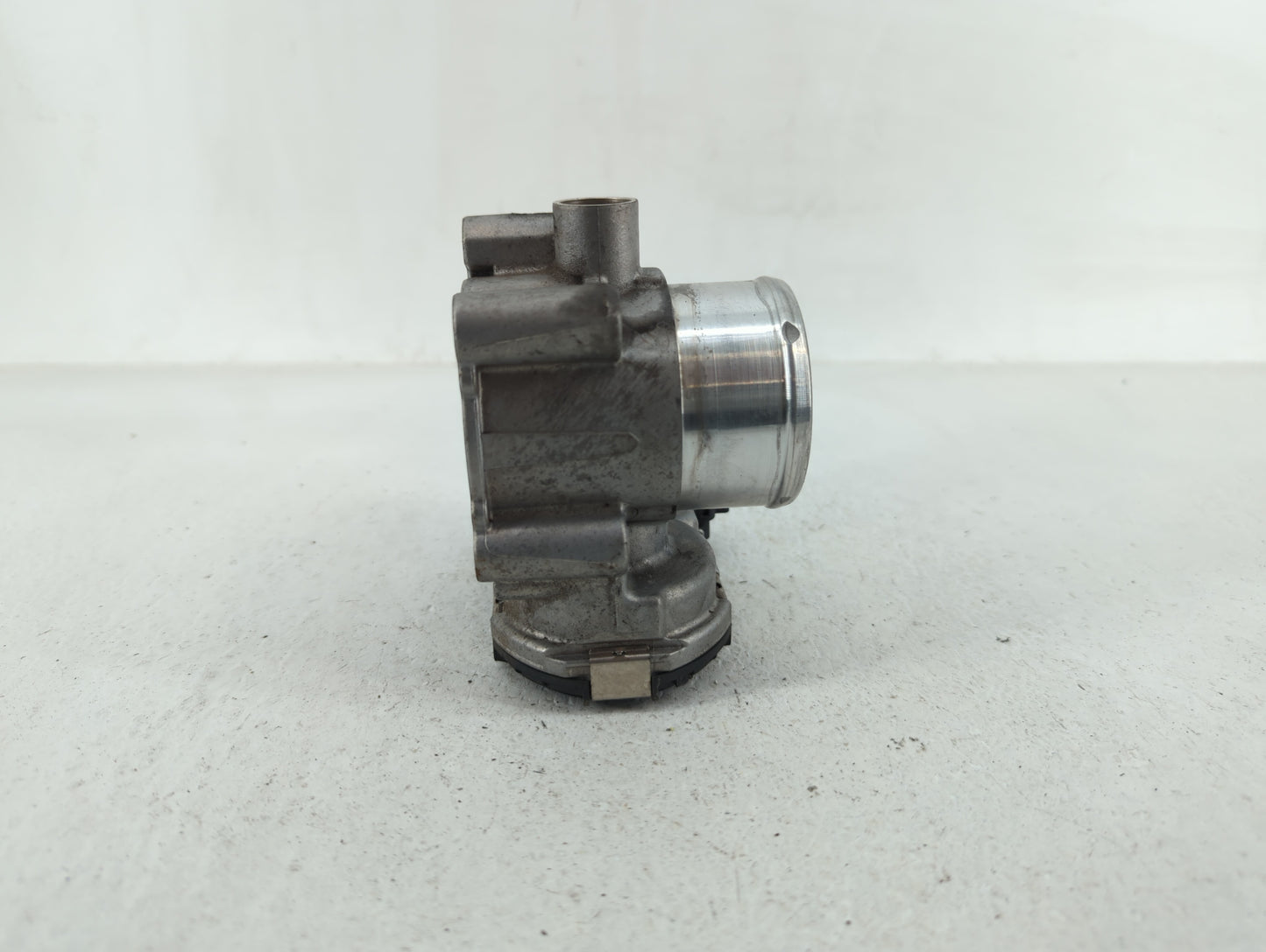 2013-2016 Ford Escape Throttle Body P/N:7S7G-9F991-CA Fits Fits 2013 2014 2015 2016 2017 2018 2019 OEM Used Auto Parts - Oem