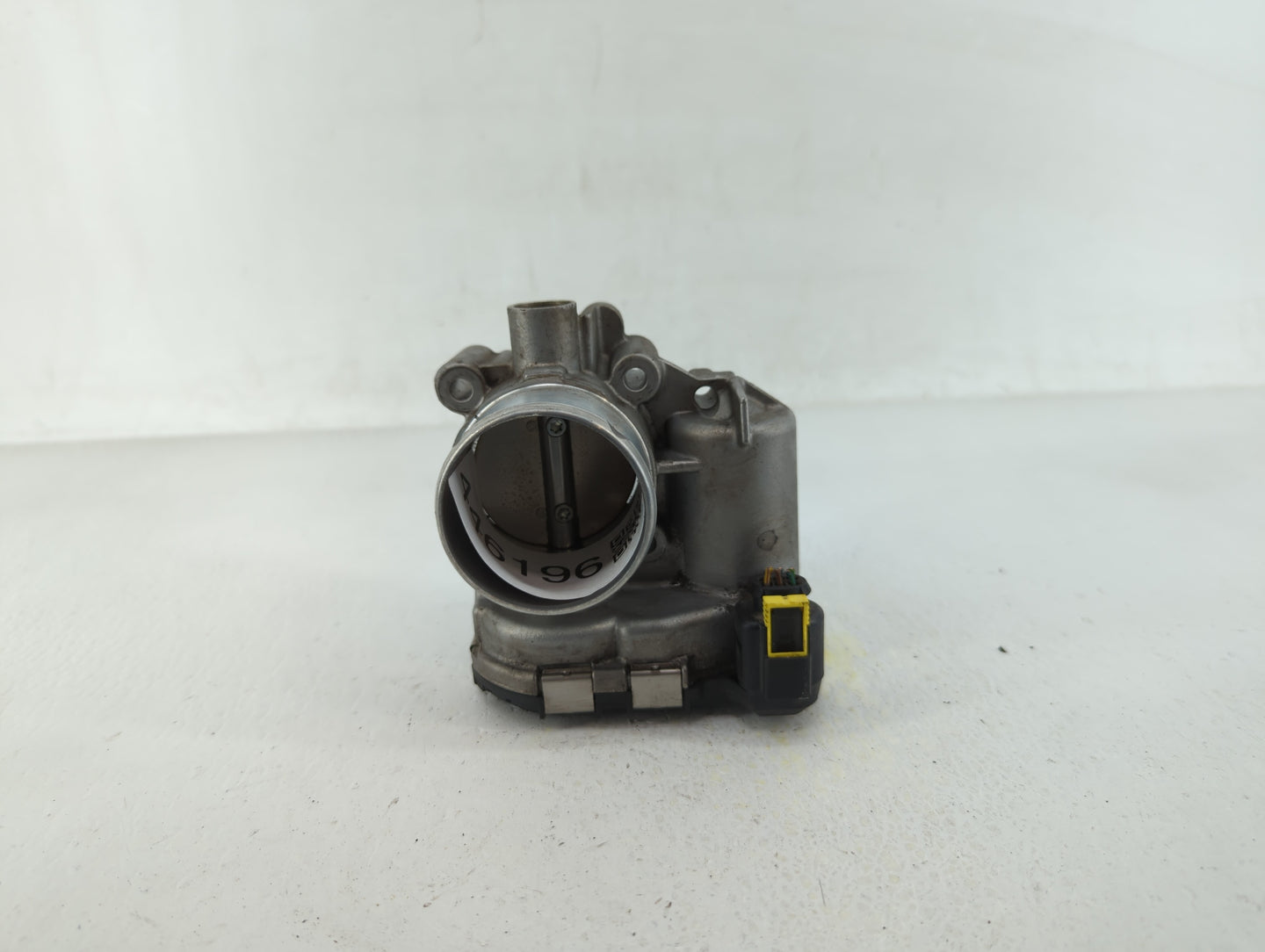 2013-2016 Ford Escape Throttle Body P/N:7S7G-9F991-CA Fits Fits 2013 2014 2015 2016 2017 2018 2019 OEM Used Auto Parts - Oem