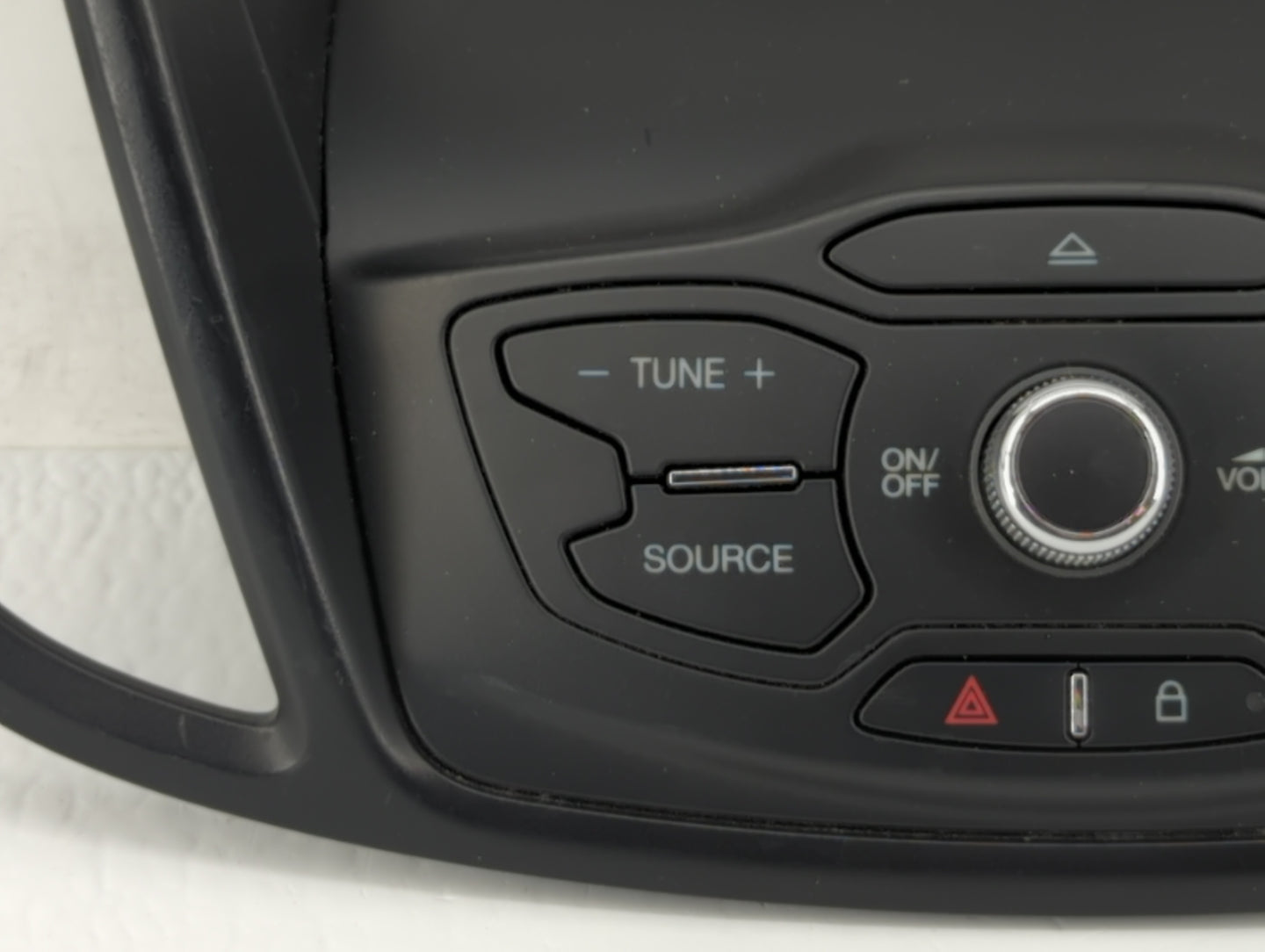 2013-2016 Ford Escape Radio Control Panel - Oemusedautoparts1.com