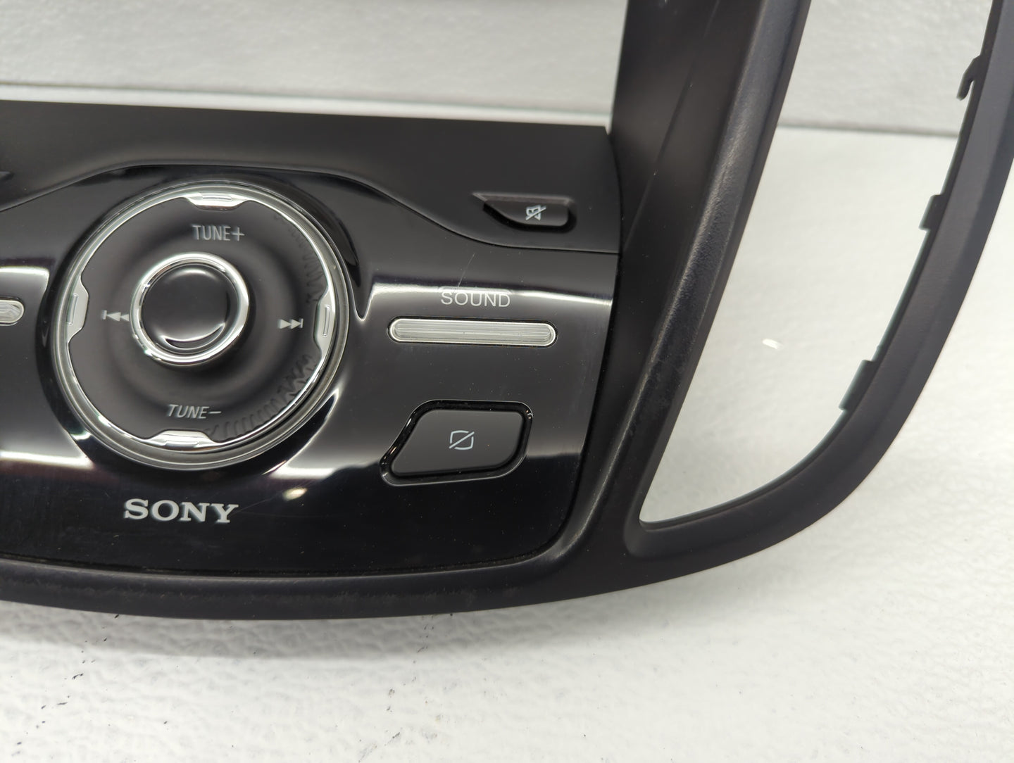 2013-2016 Ford Escape Radio Control Panel - Oemusedautoparts1.com