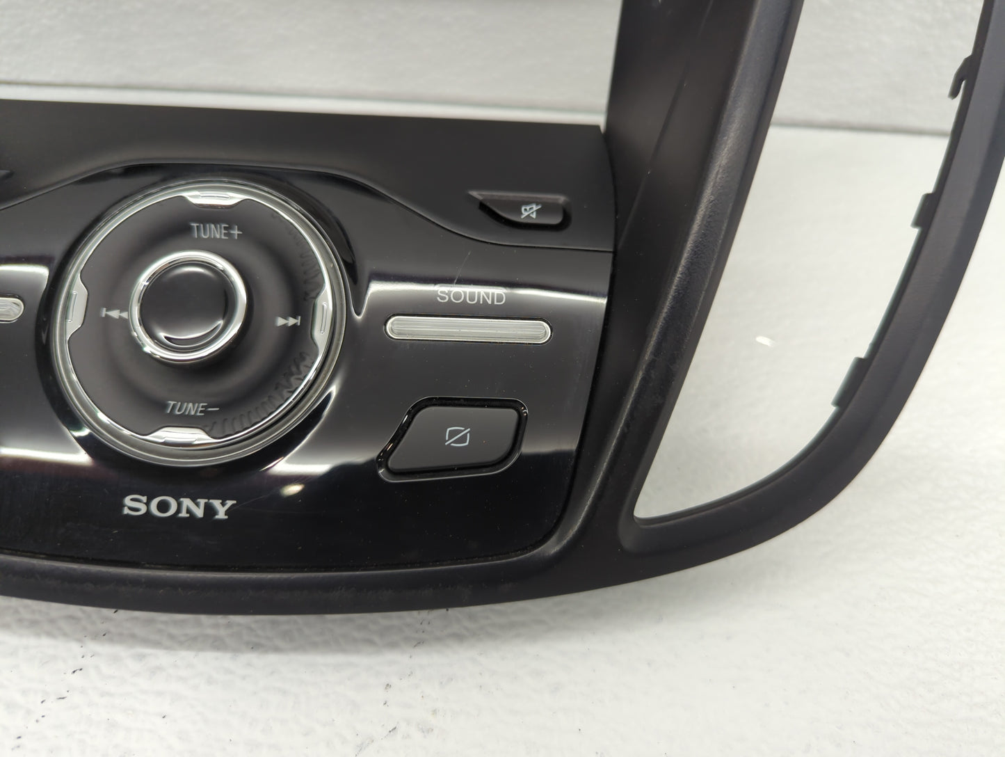 2013-2016 Ford Escape Radio Control Panel - Oemusedautoparts1.com