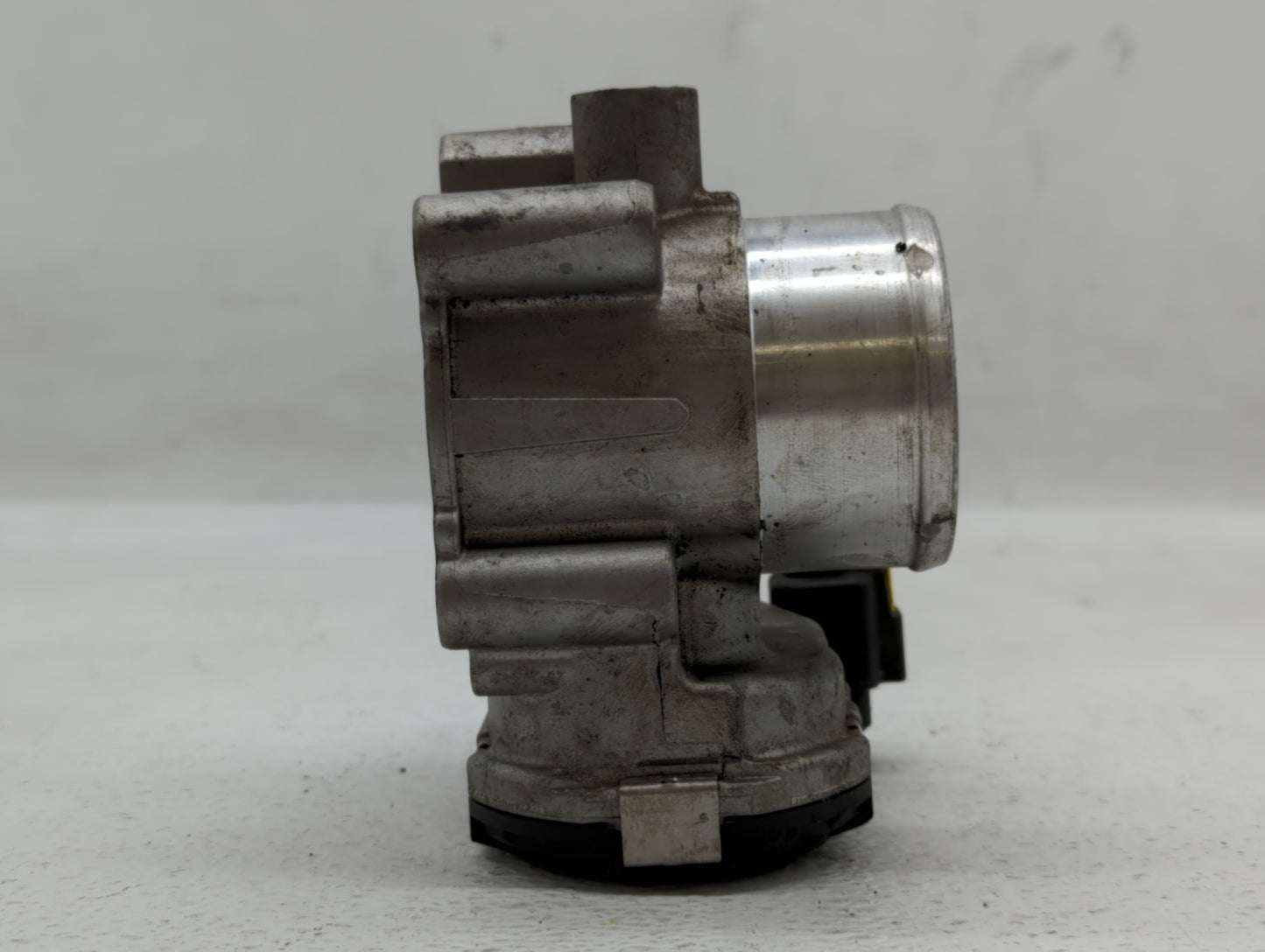 2013-2016 Ford Escape Throttle Body P/N:7S7G-9F991-CA Fits Fits 2013 2014 2015 2016 2017 2018 2019 OEM Used Auto Parts - Oem
