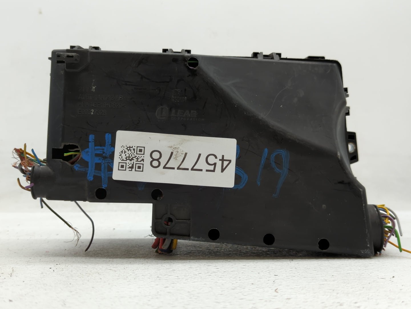 2013-2016 Ford Escape Fusebox Fuse Box Panel Relay Module P/N:AV6T-14A067-AB AV6T-14A067-AC Fits Fits 2013 2014 2015 2016 OE