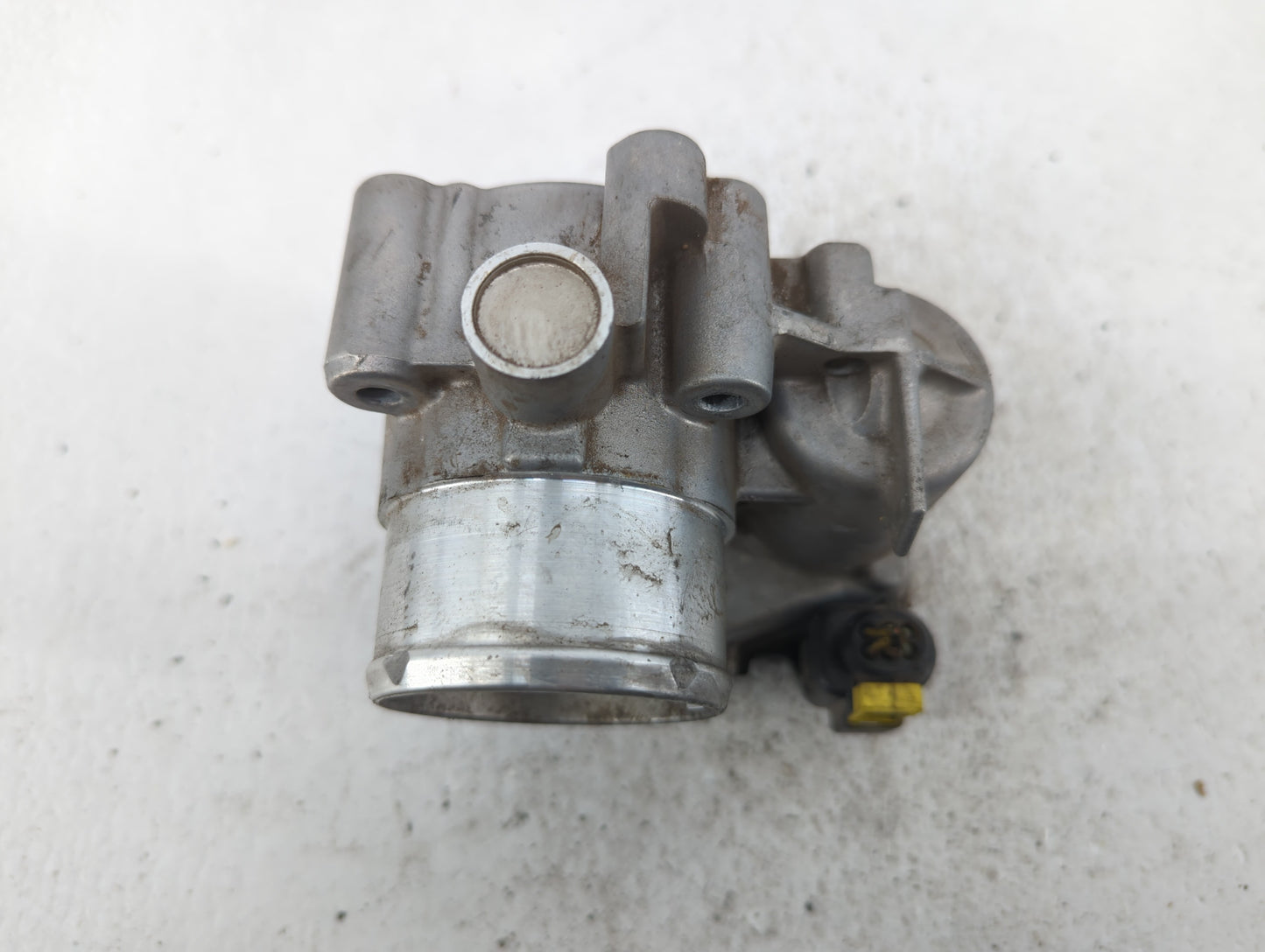 2013-2016 Ford Escape Throttle Body P/N:7S7G-9F991-CA Fits Fits 2013 2014 2015 2016 2017 2018 2019 OEM Used Auto Parts - Oem