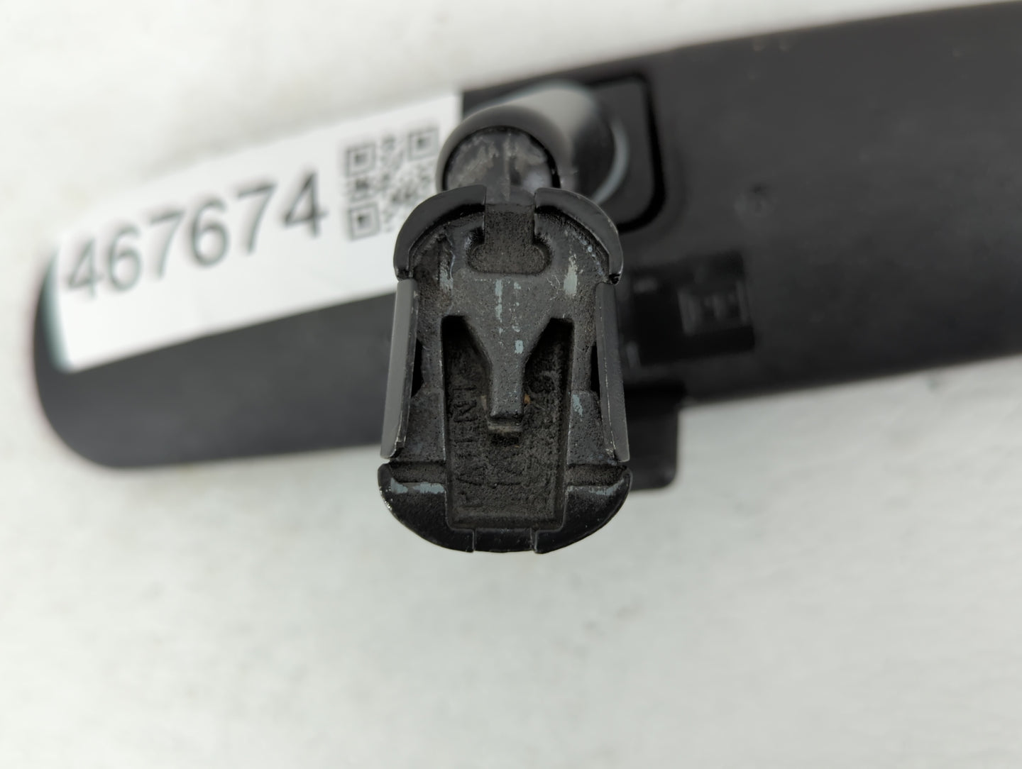 2001-2016 Ford Escape Interior Rear View Mirror Replacement OEM P/N:031681 E8011681 Fits OEM Used Auto Parts - Oemusedautopa