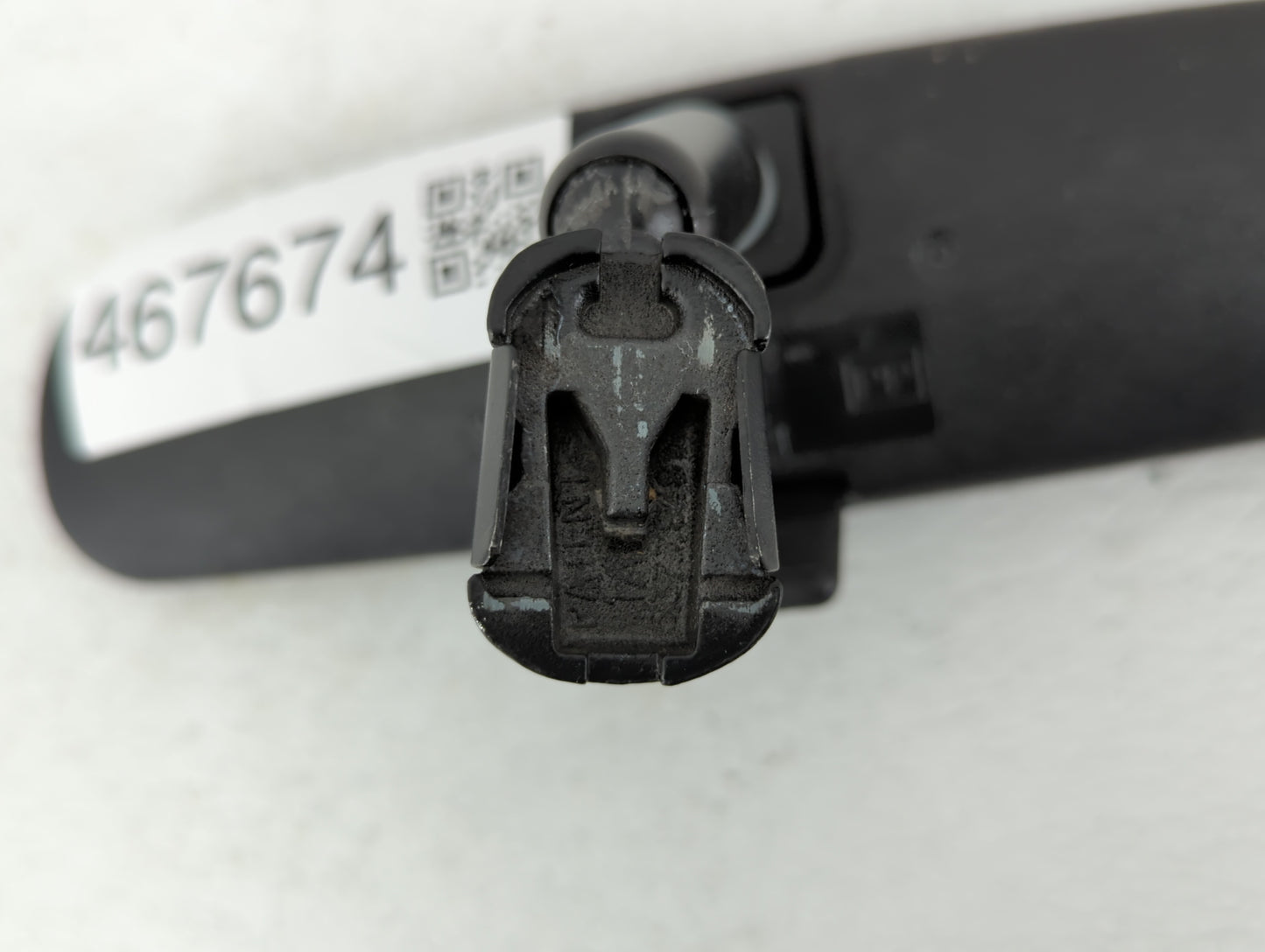 2001-2016 Ford Escape Interior Rear View Mirror Replacement OEM P/N:031681 E8011681 Fits OEM Used Auto Parts - Oemusedautopa