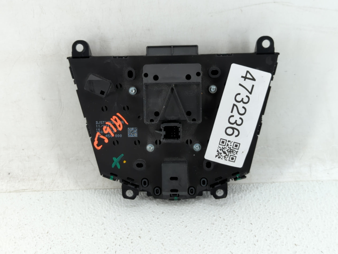 2013-2016 Ford Escape Radio Control Panel - Oemusedautoparts1.com
