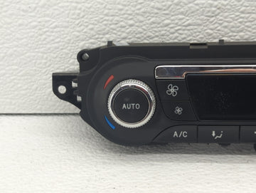 2015-2016 Ford Escape Climate Control Module Temperature AC/Heater Replacement P/N:CJ5T-18C612-BE CJ5T-18C612-BC Fits OEM Used Auto Parts