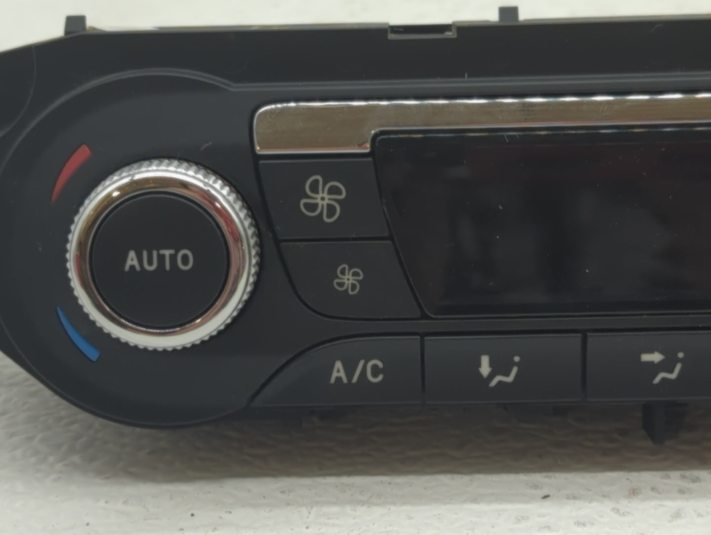 2015-2016 Ford Escape Climate Control Module Temperature AC/Heater Replacement P/N:CJ5T-18C612-BE CJ5T-18C612-BC Fits OEM Us