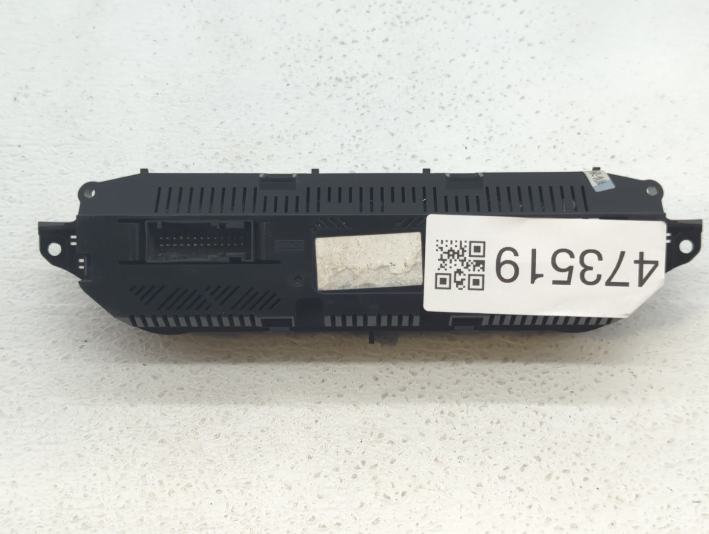 2015-2016 Ford Escape Climate Control Module Temperature AC/Heater Replacement P/N:CJ5T-18C612-BE CJ5T-18C612-BC Fits OEM Us