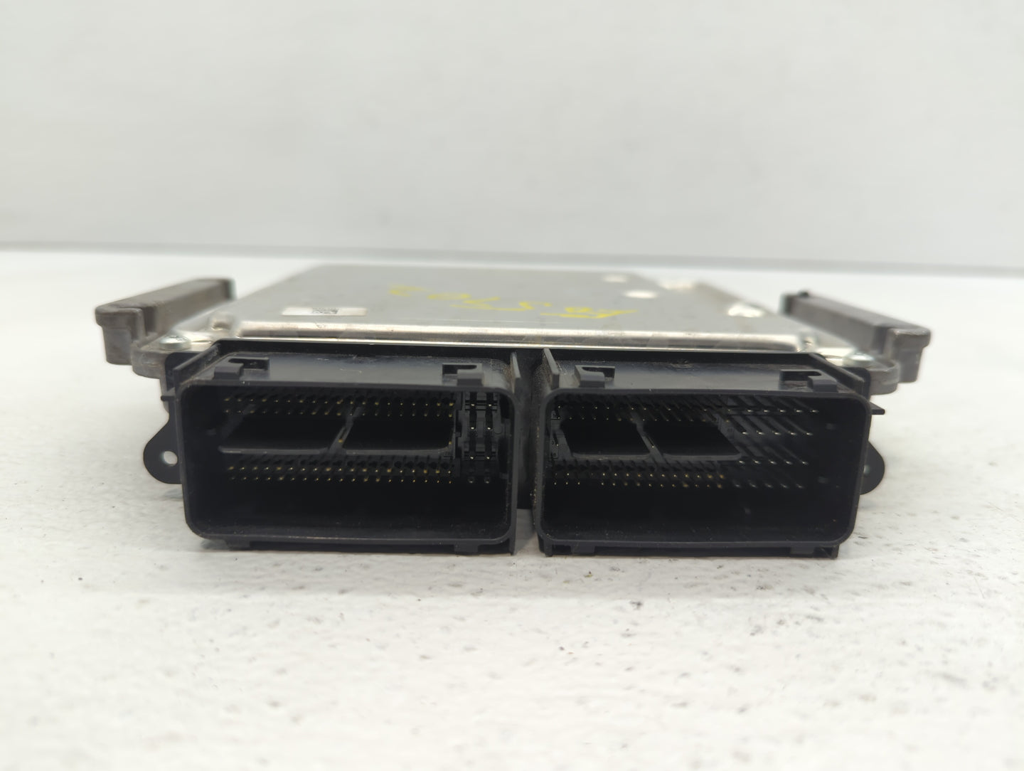 2015-2016 Ford Escape PCM Engine Control Computer ECU ECM PCU OEM P/N:FJ5A-12B684-BA FJ5A-12A650-PA Fits Fits 2015 2016 OEM 