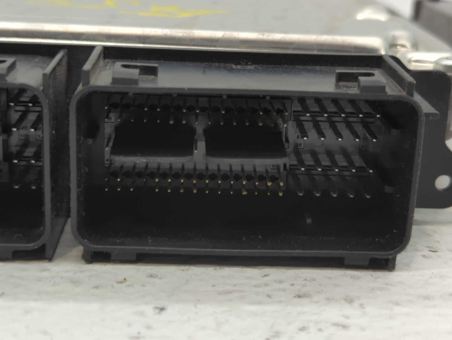 2015-2016 Ford Escape PCM Engine Control Computer ECU ECM PCU OEM P/N:FJ5A-12B684-BA FJ5A-12A650-PA Fits Fits 2015 2016 OEM 