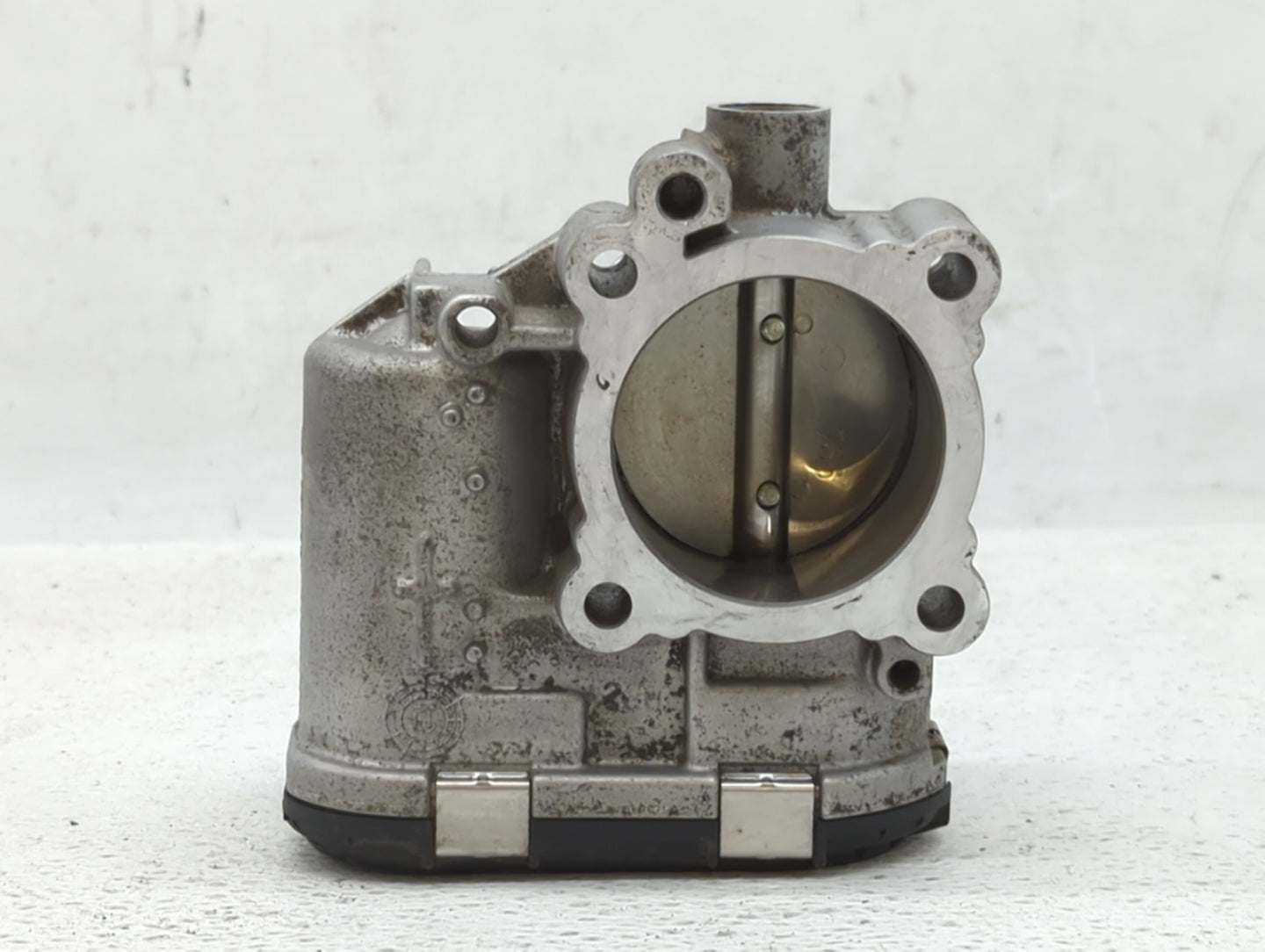 2013-2016 Ford Escape Throttle Body P/N:7S7G-9F991-CA Fits Fits 2013 2014 2015 2016 2017 2018 2019 OEM Used Auto Parts - Oem