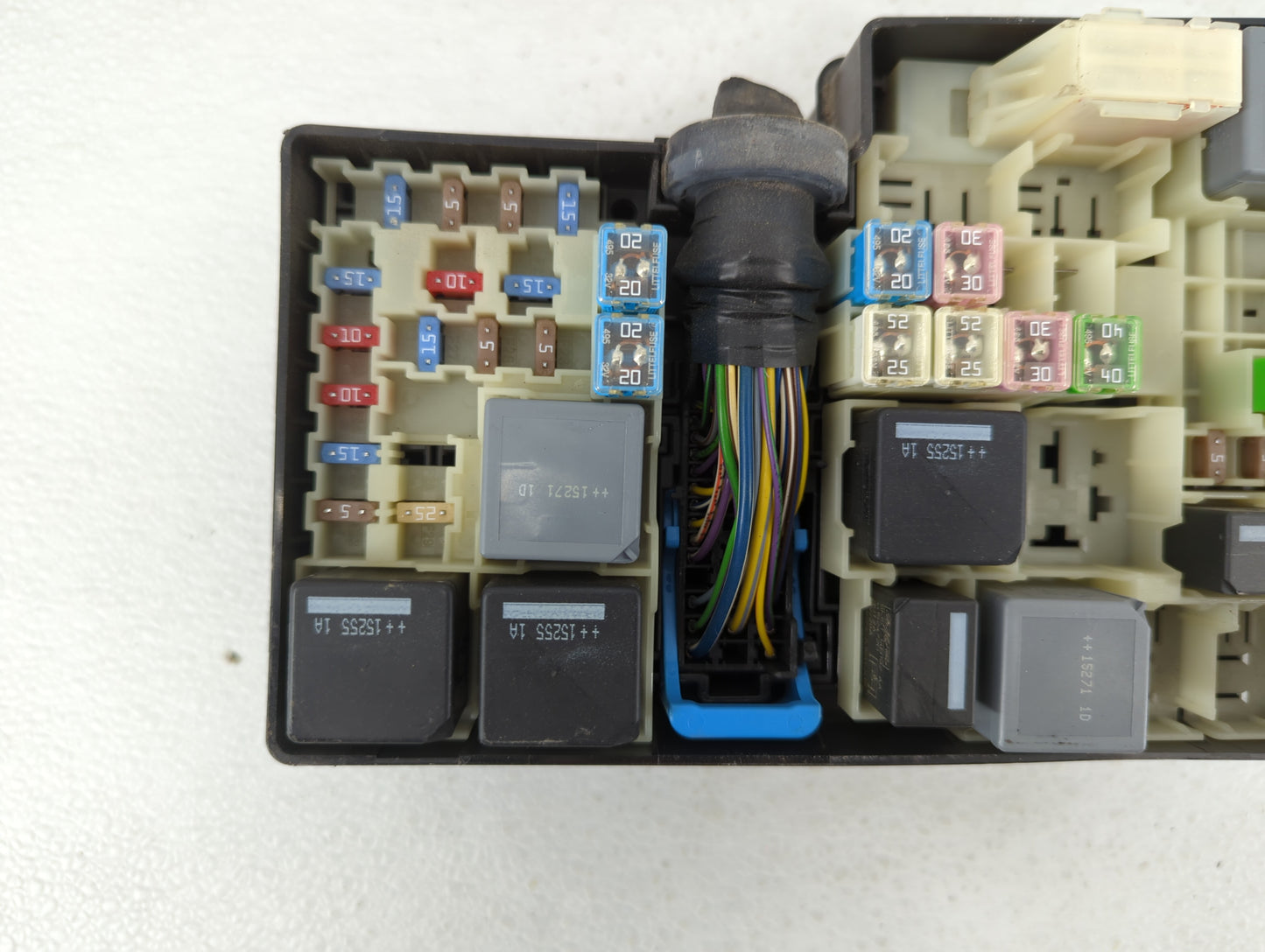 2013-2016 Ford Escape Fusebox Fuse Box Panel Relay Module P/N:AV6T-14A067-AD AV6T-14A067-AC Fits Fits 2013 2014 2015 2016 OE
