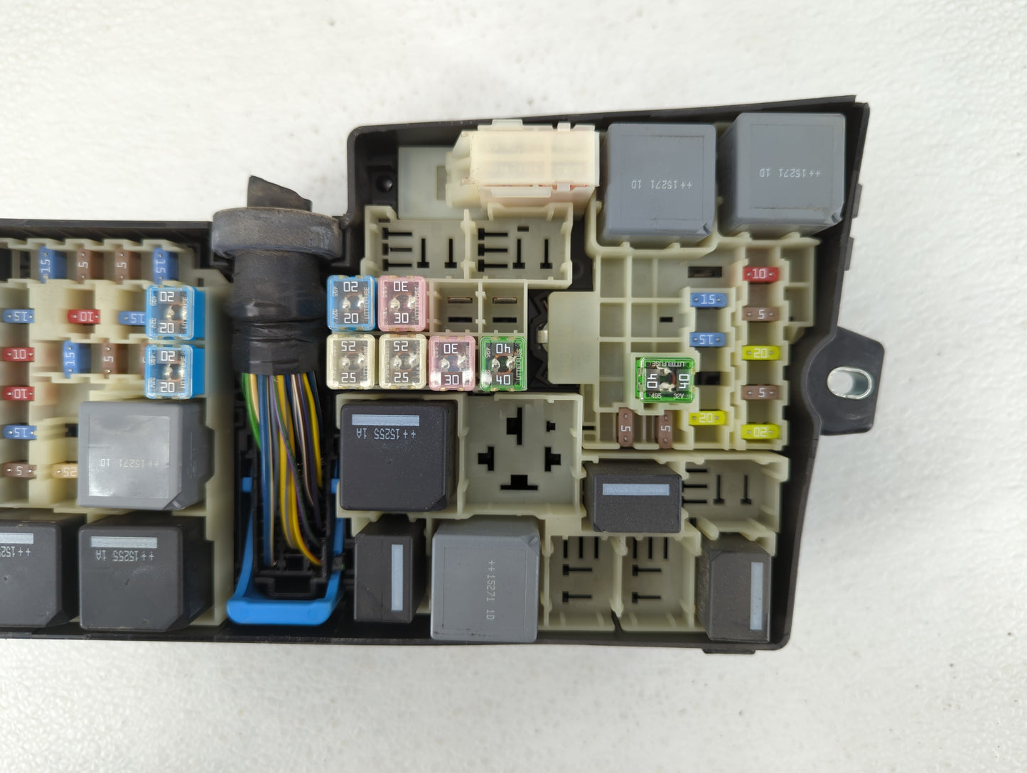 2013-2016 Ford Escape Fusebox Fuse Box Panel Relay Module P/N:AV6T-14A067-AD AV6T-14A067-AC Fits Fits 2013 2014 2015 2016 OE