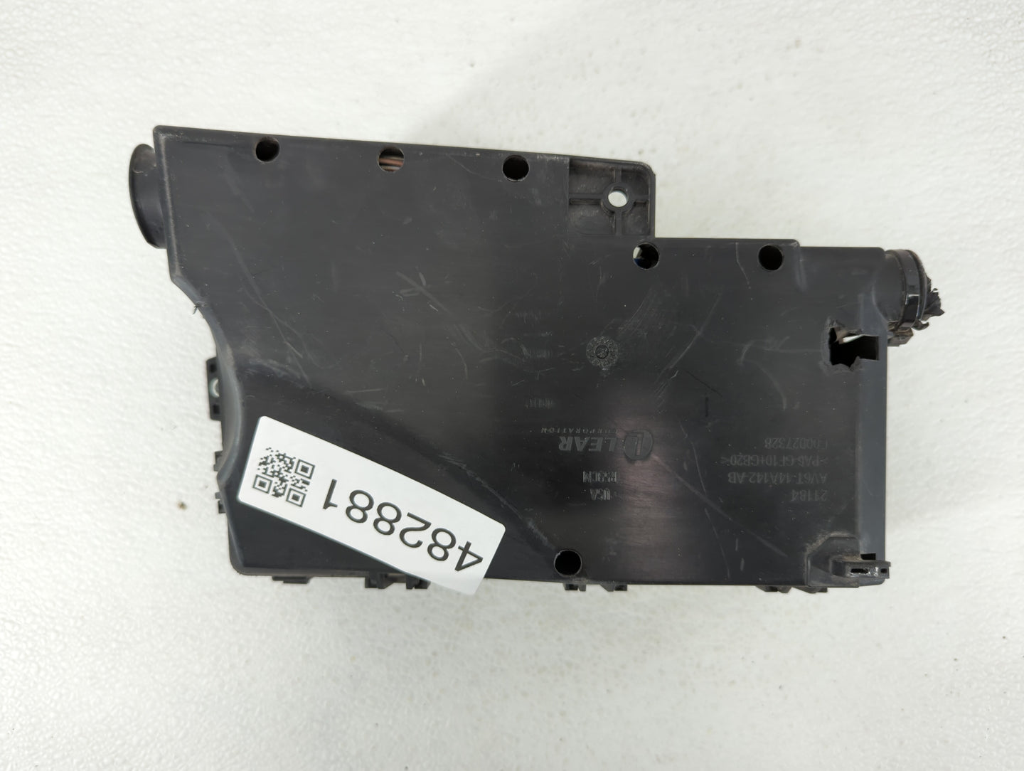 2013-2016 Ford Escape Fusebox Fuse Box Panel Relay Module P/N:AV6T-14A067-AD AV6T-14A067-AC Fits Fits 2013 2014 2015 2016 OE