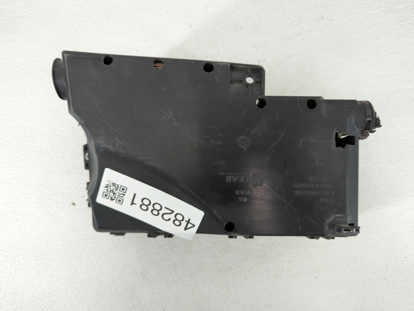 2013-2016 Ford Escape Fusebox Fuse Box Panel Relay Module P/N:AV6T-14A067-AD AV6T-14A067-AC Fits Fits 2013 2014 2015 2016 OE